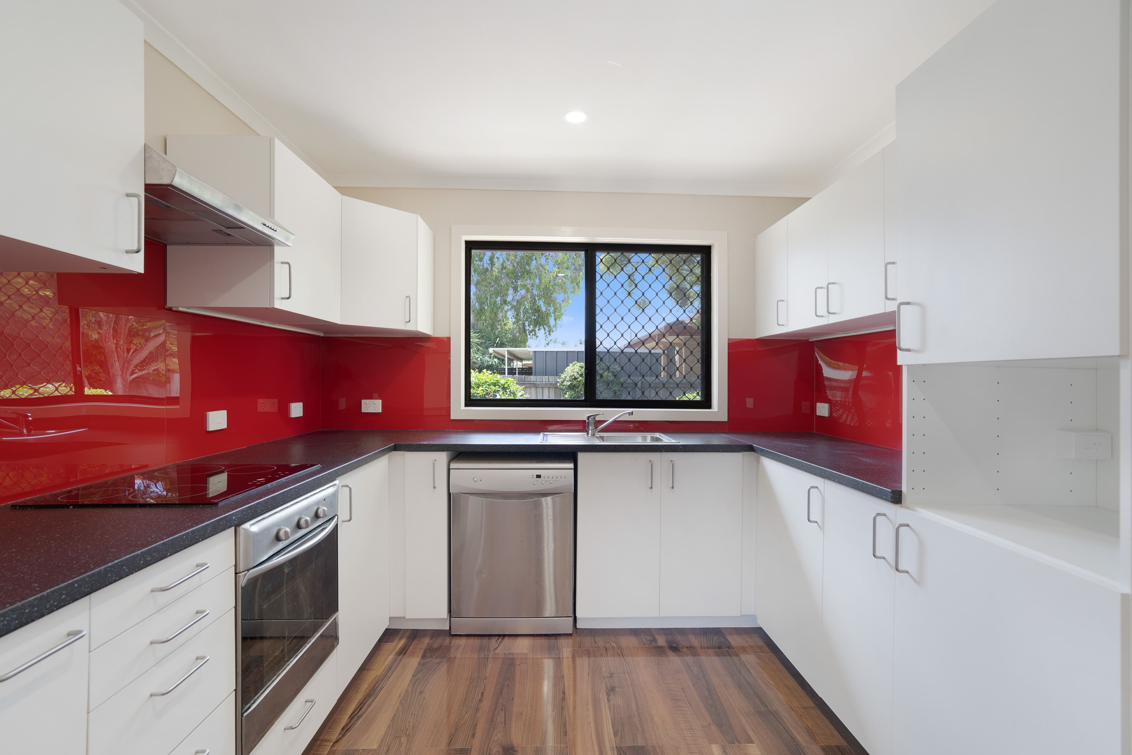 37 Myall Street, Crestmead QLD 4132, Crestmead - Thumbnail 6