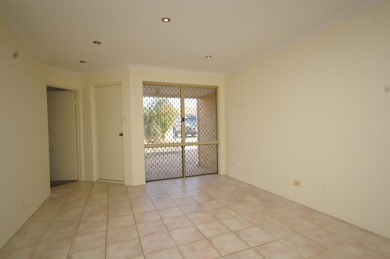 6 Menmuir Place, BAYSWATER WA 6053, Bayswater - Thumbnail 4