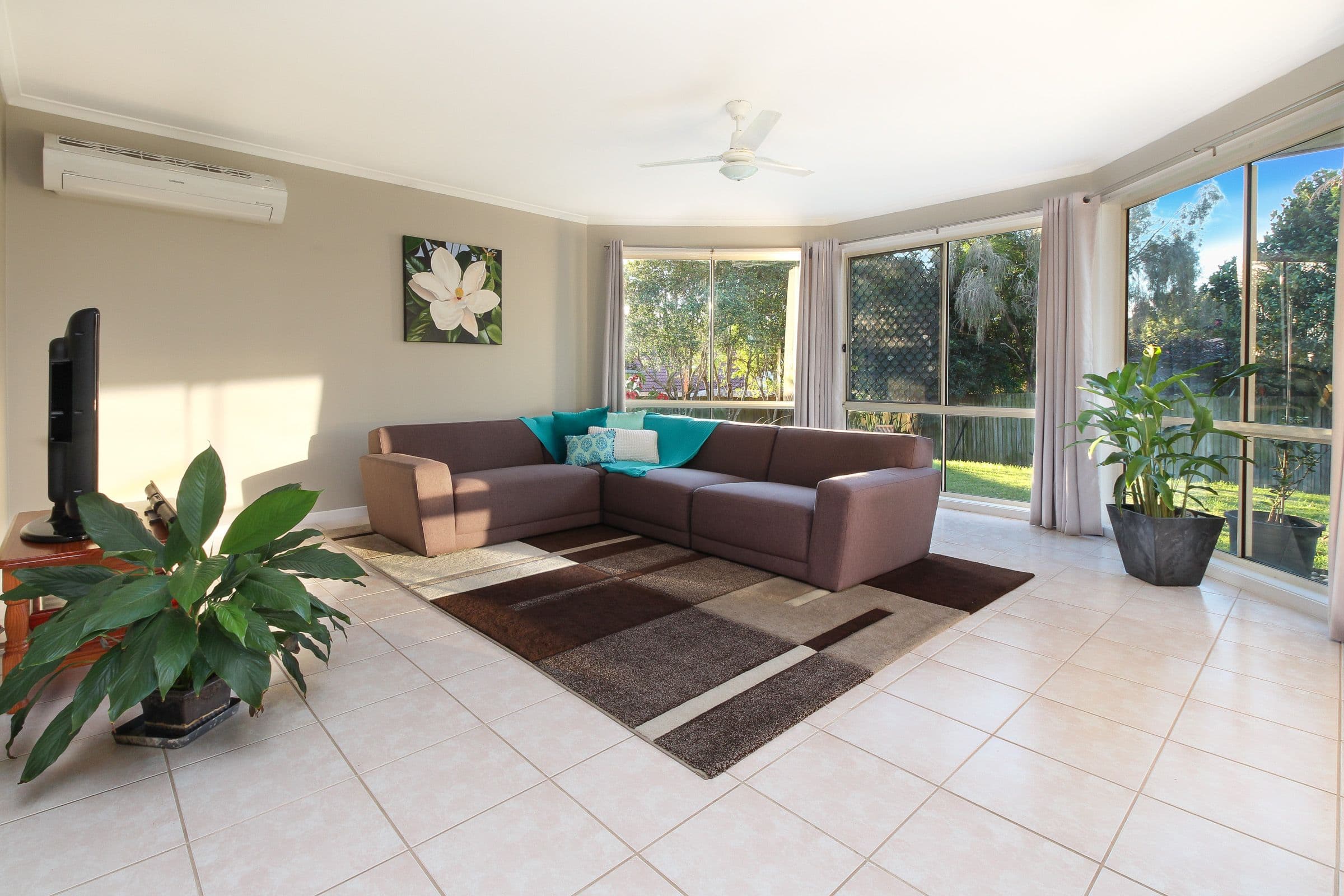 9 Columbus Place, Forest Lake QLD 4078, Forest Lake - Thumbnail 2