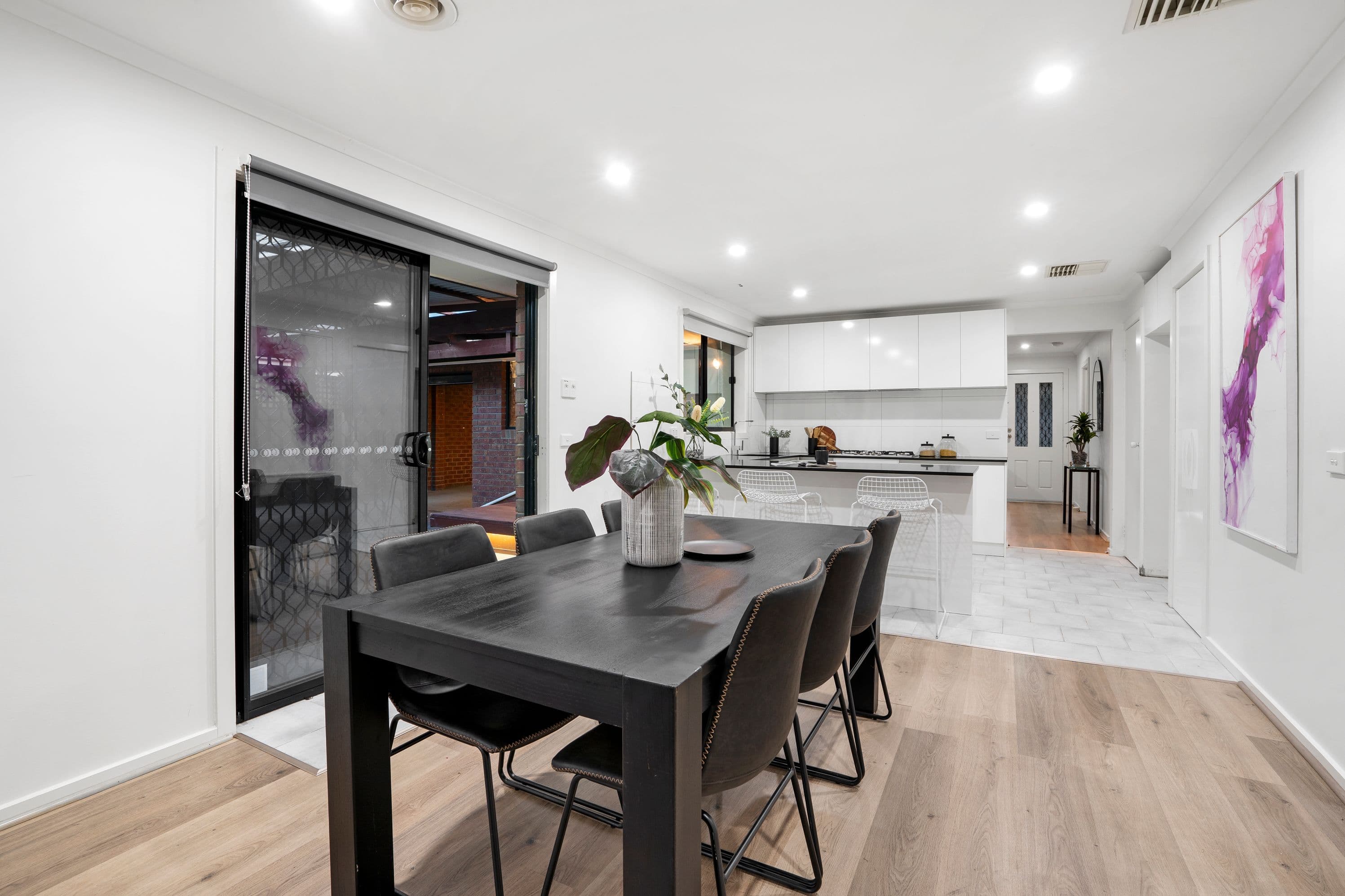 30 Teatree Drive, South Morang VIC 3752, South Morang - Thumbnail 6