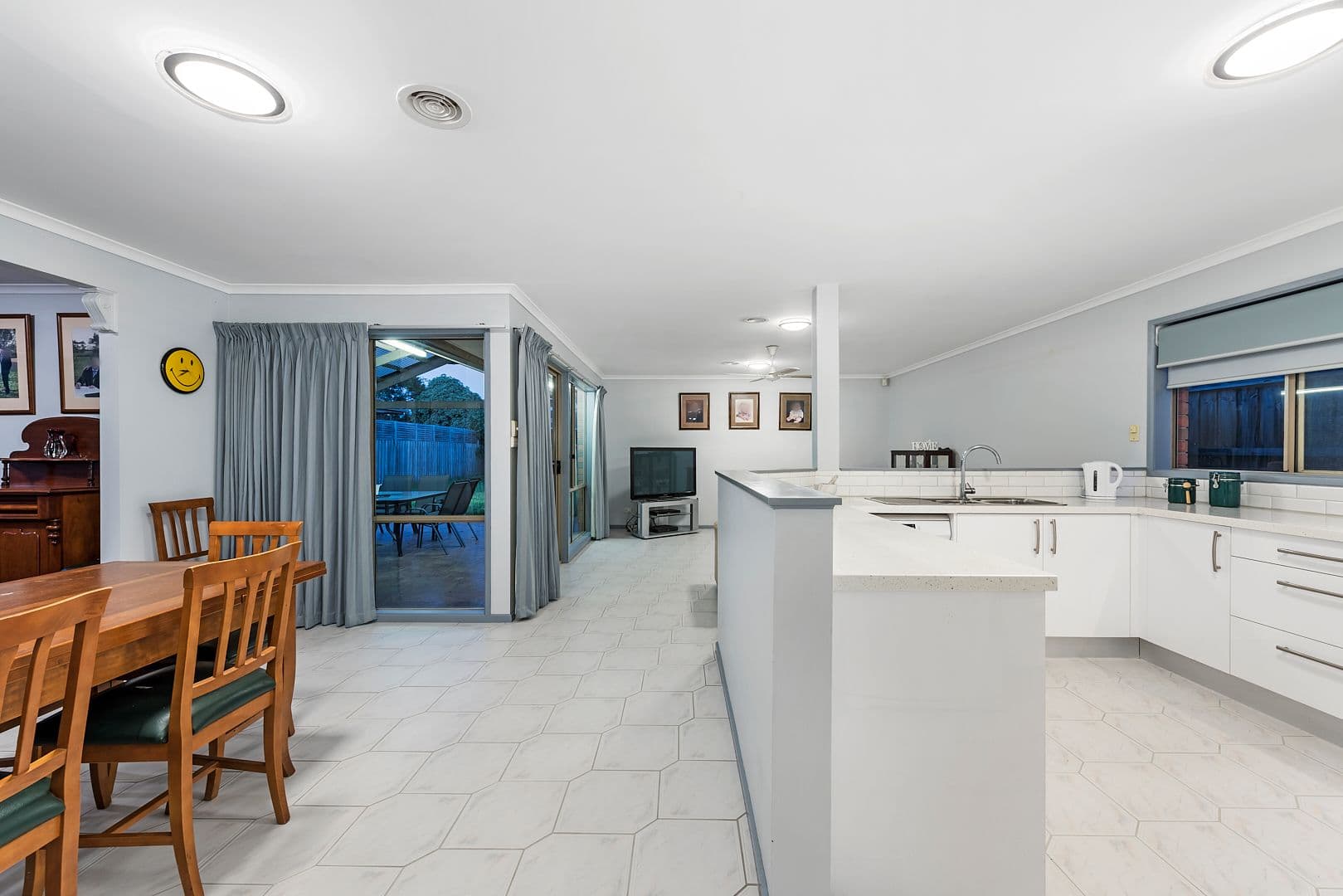53 Branagan Drive, Aspendale Gardens VIC 3195, Aspendale Gardens - Thumbnail 4