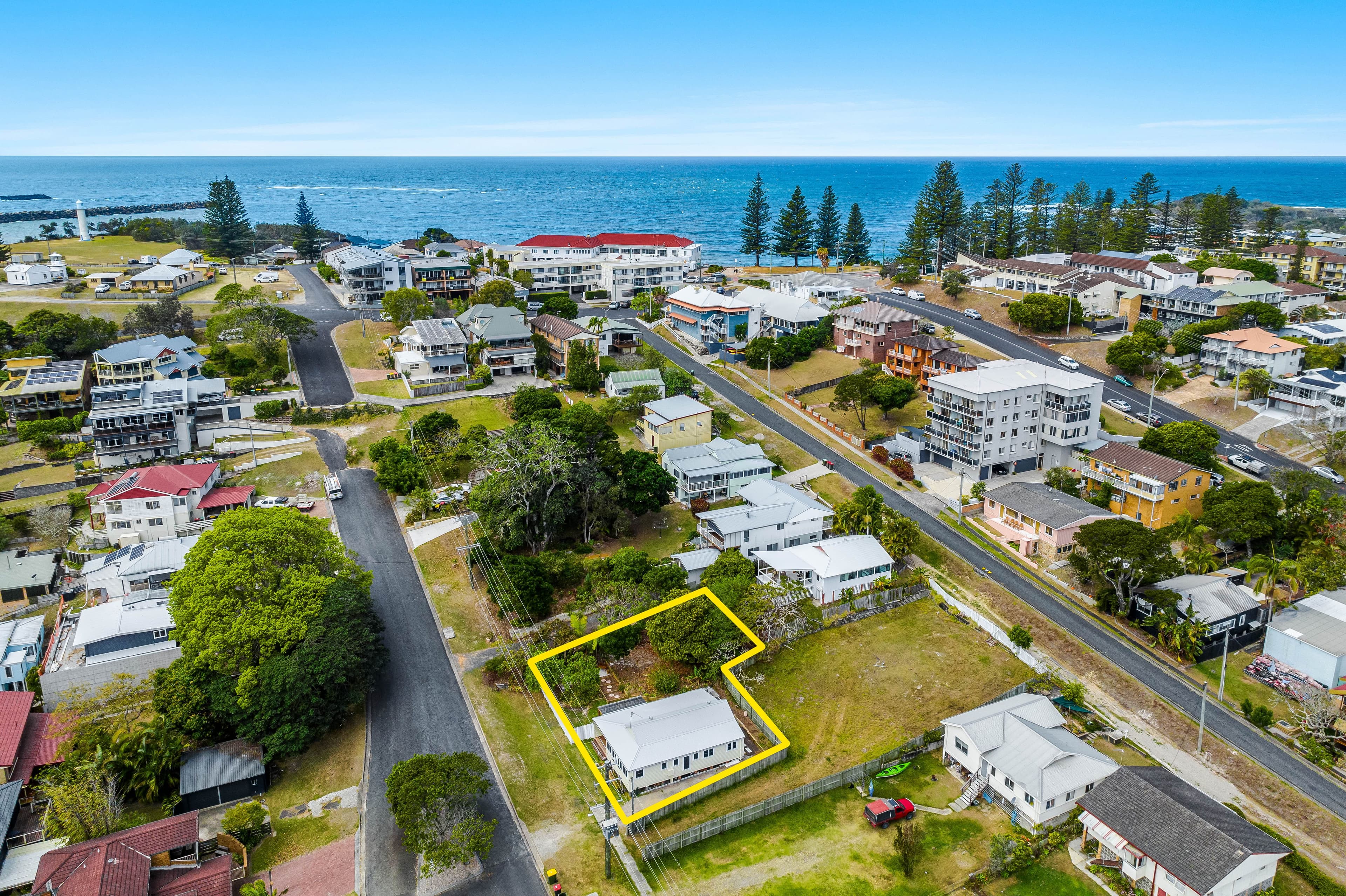12 Wooli Street, Yamba NSW 2464, Yamba - Thumbnail 2