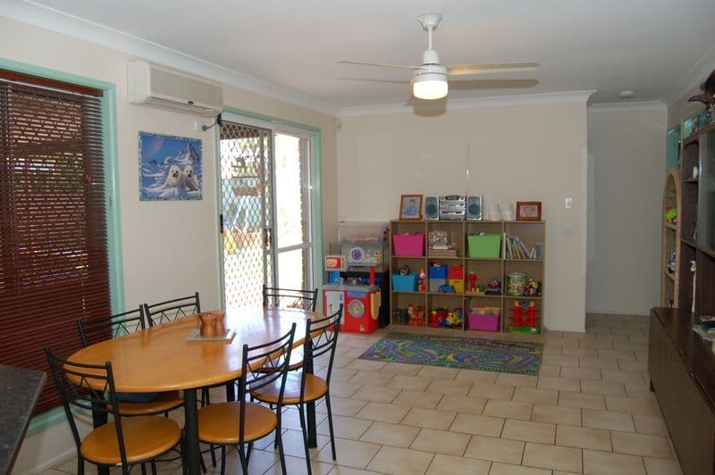 16   Belford Street, BORONIA HEIGHTS QLD 4124, Boronia Heights - Thumbnail 2
