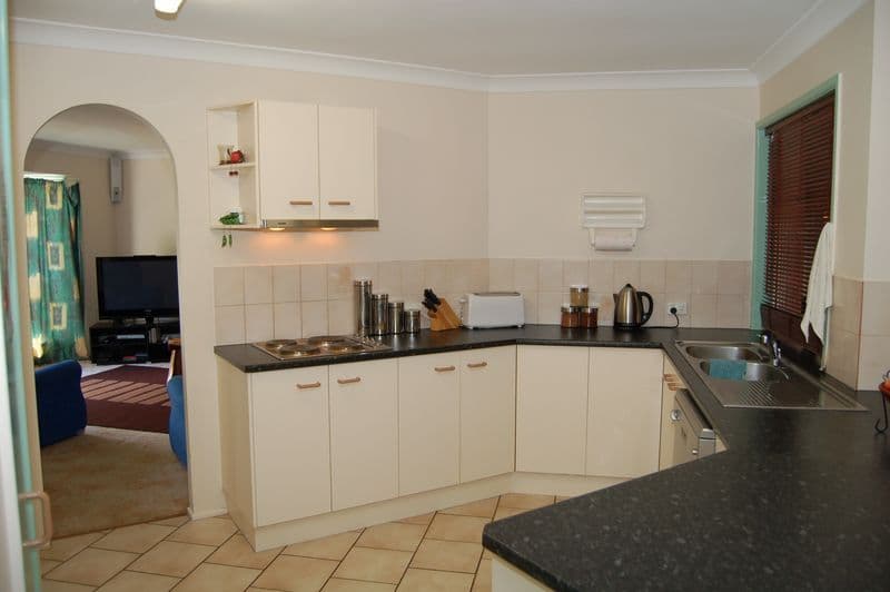 16   Belford Street, BORONIA HEIGHTS QLD 4124, Boronia Heights - Thumbnail 3