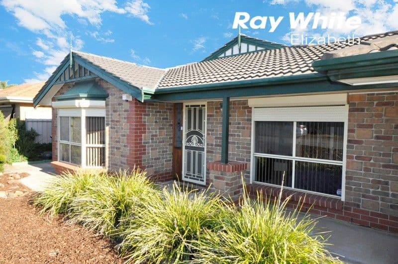 4 Edward Avenue, Craigmore SA 5114, Craigmore - Thumbnail 2