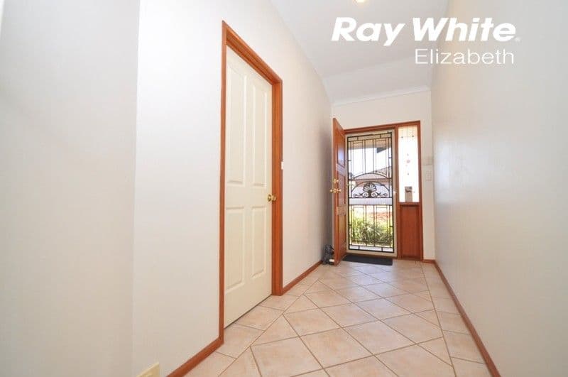 4 Edward Avenue, Craigmore SA 5114, Craigmore - Thumbnail 7