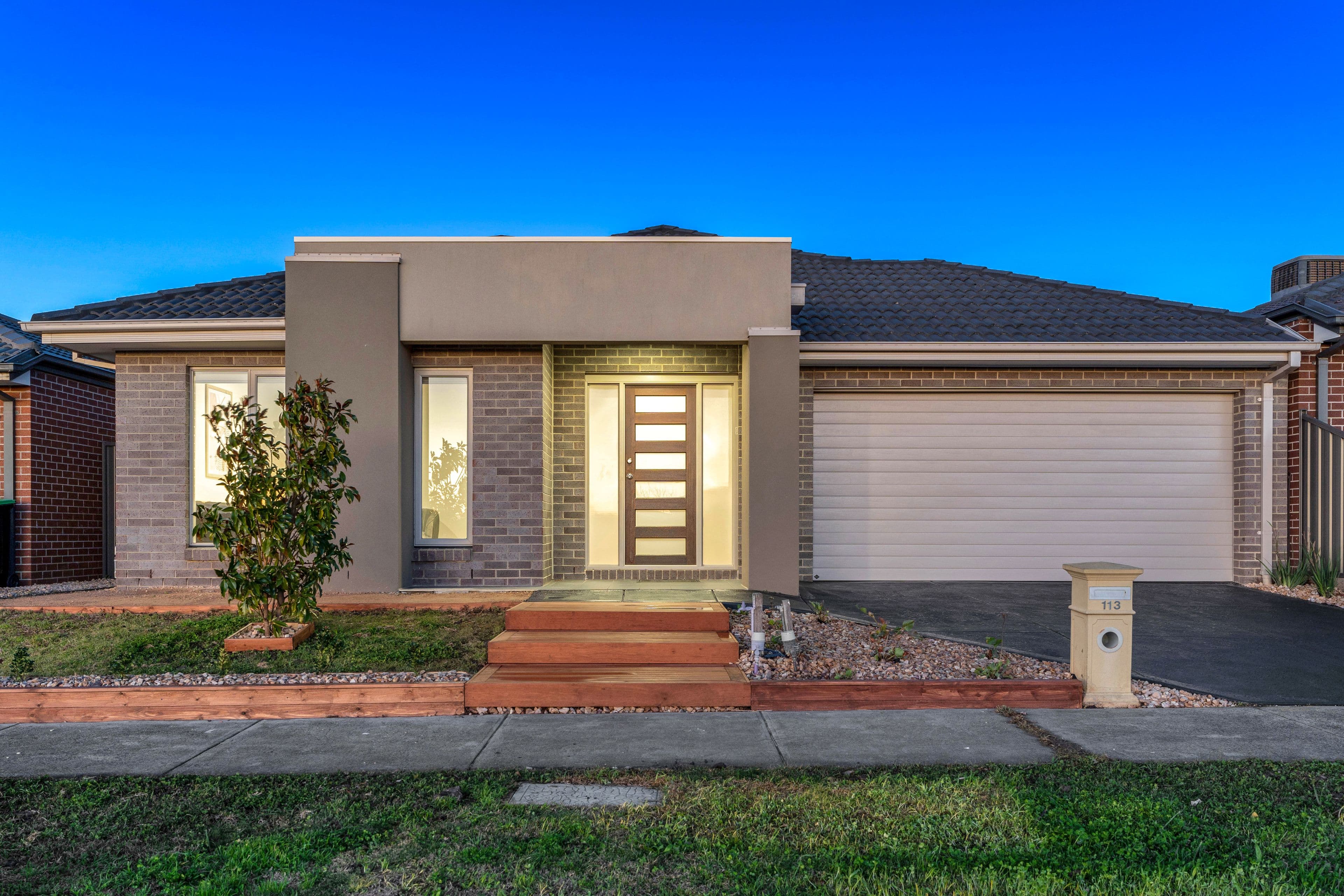 113 Vantage Boulevard, Craigieburn VIC 3064, Craigieburn - Thumbnail 2