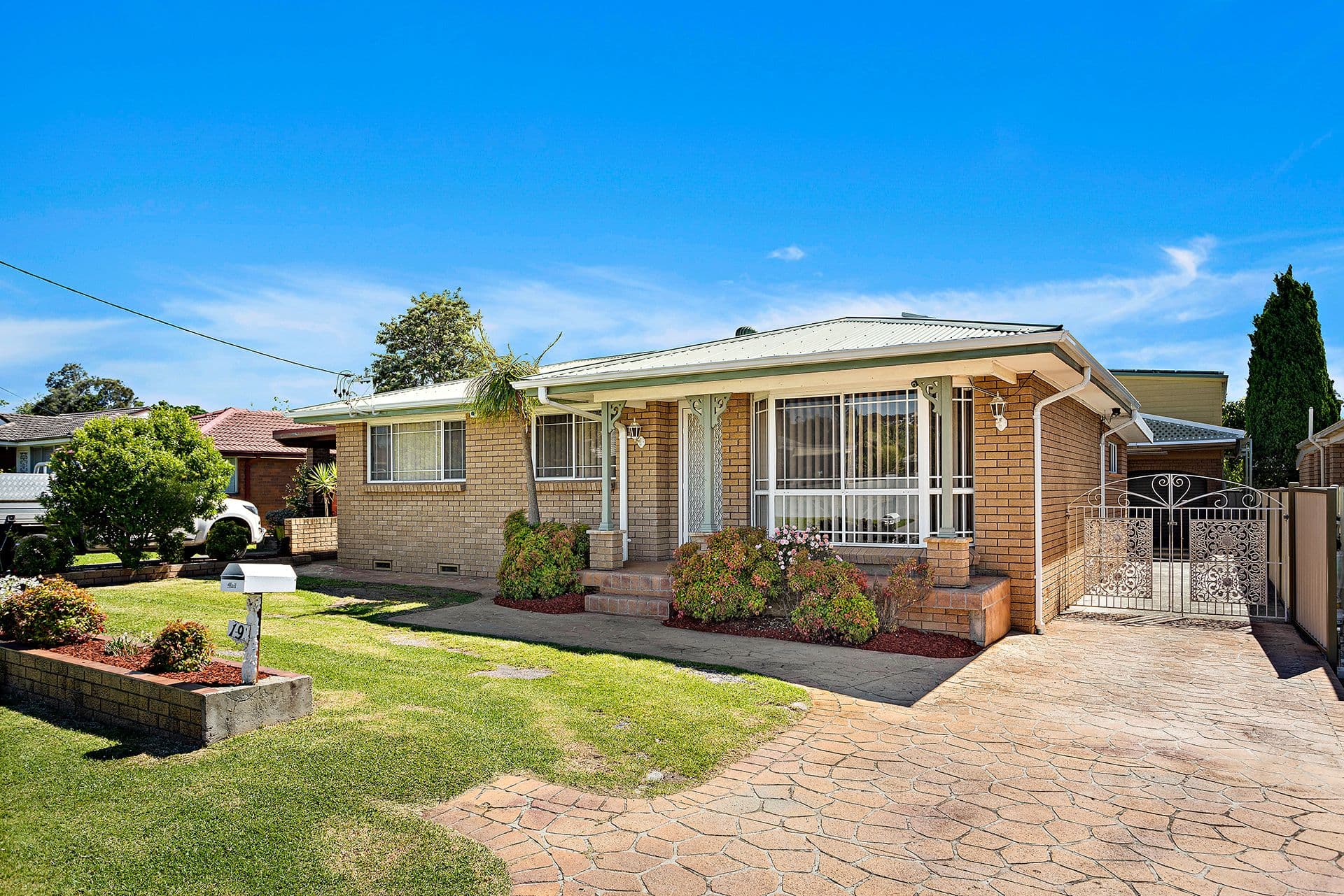 19 Moore Street, Oak Flats NSW 2529, Oak Flats - Image 1