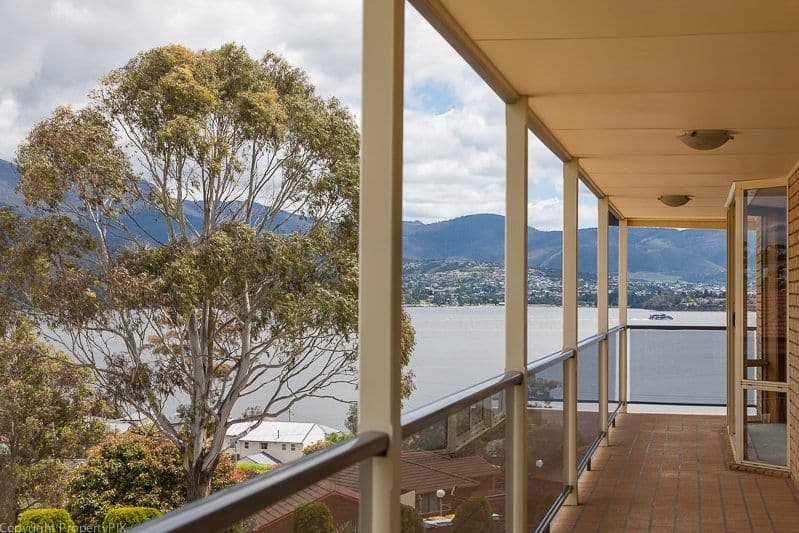 6 Swinton Place, ROSE BAY TAS 7015, Rose Bay - Thumbnail 7