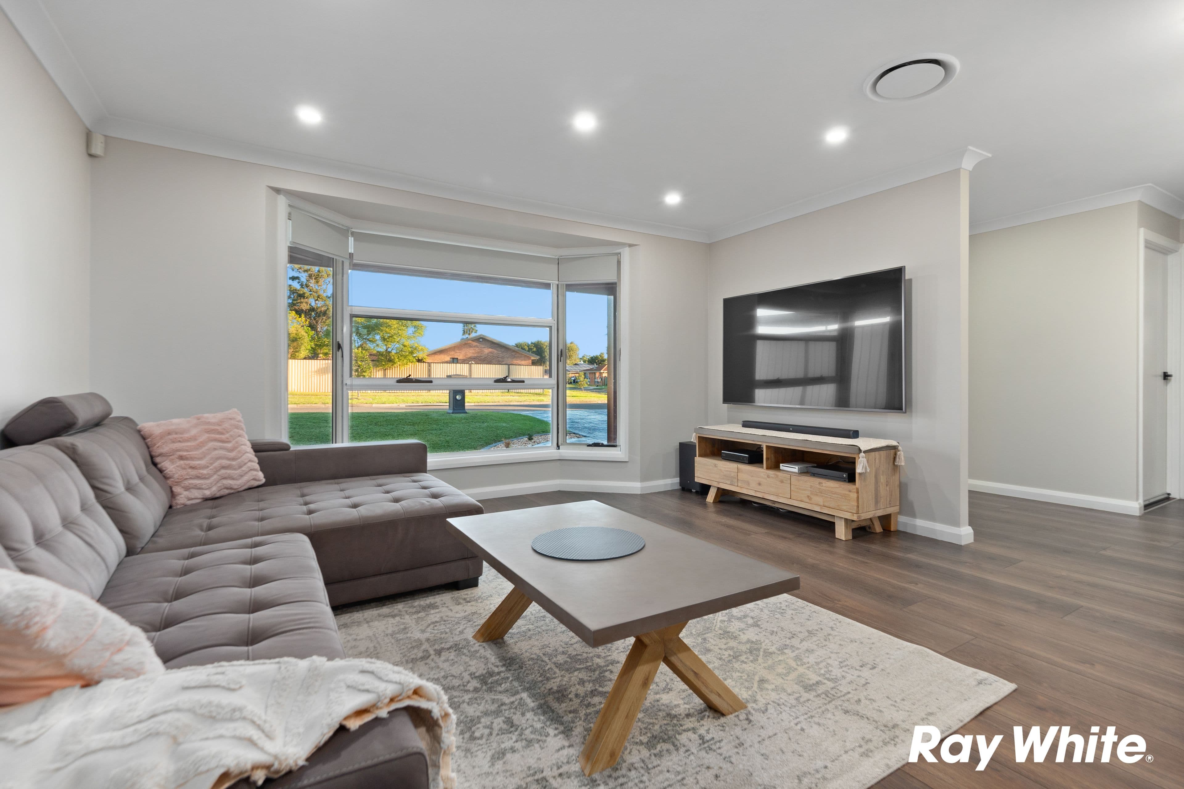22 Simms Road, Oakhurst NSW 2761, Oakhurst - Thumbnail 2