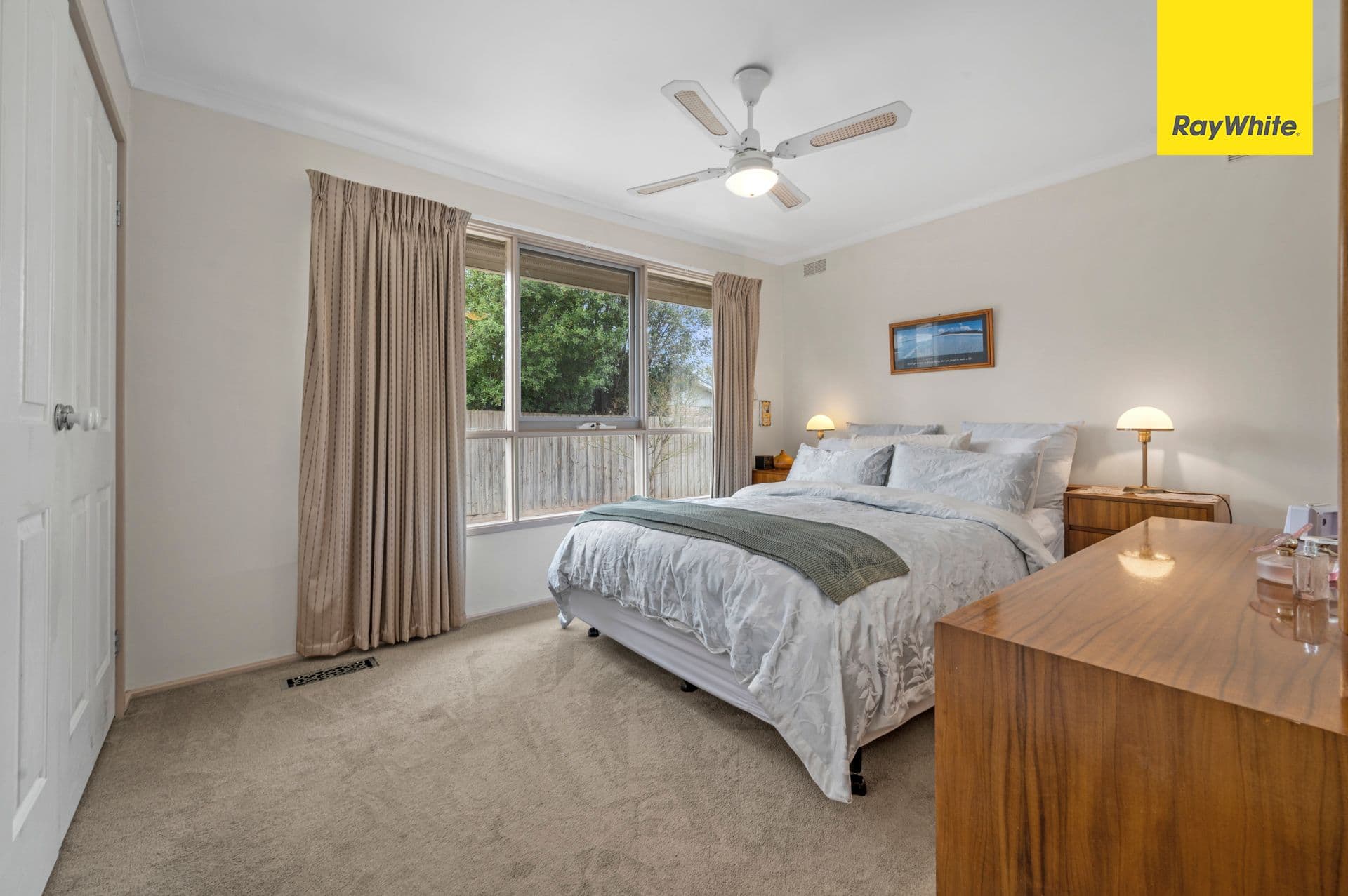 50 Hume Avenue, Melton South VIC 3338, Melton South - Thumbnail 8