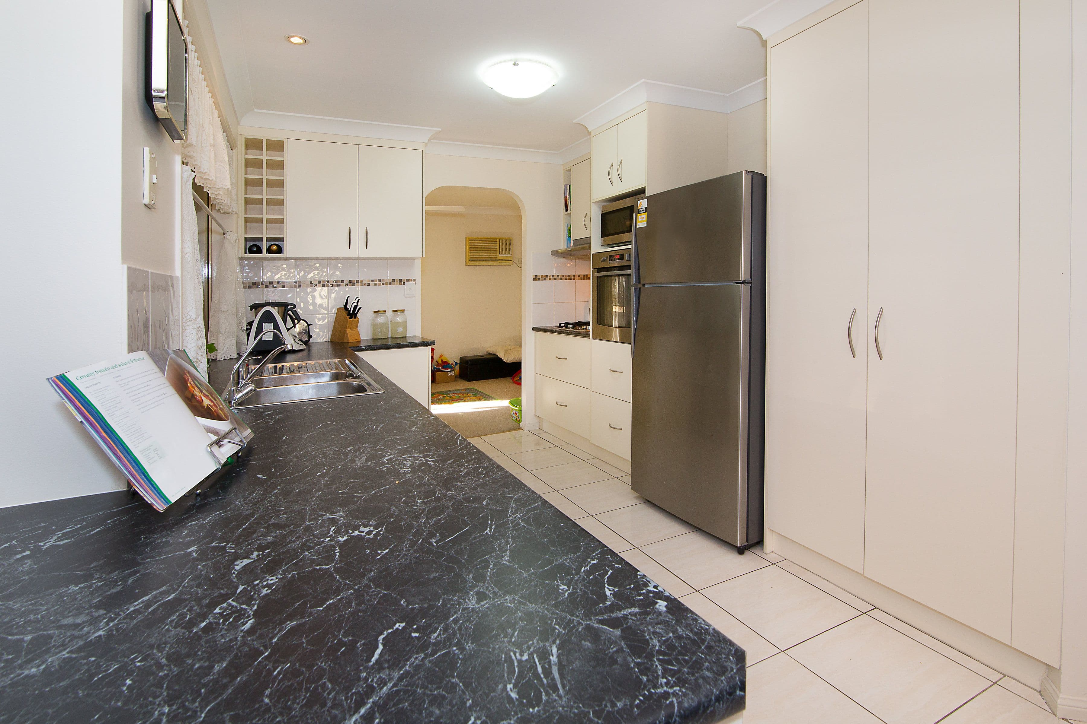 91 Moss Road, Camira QLD 4300, Camira - Thumbnail 5