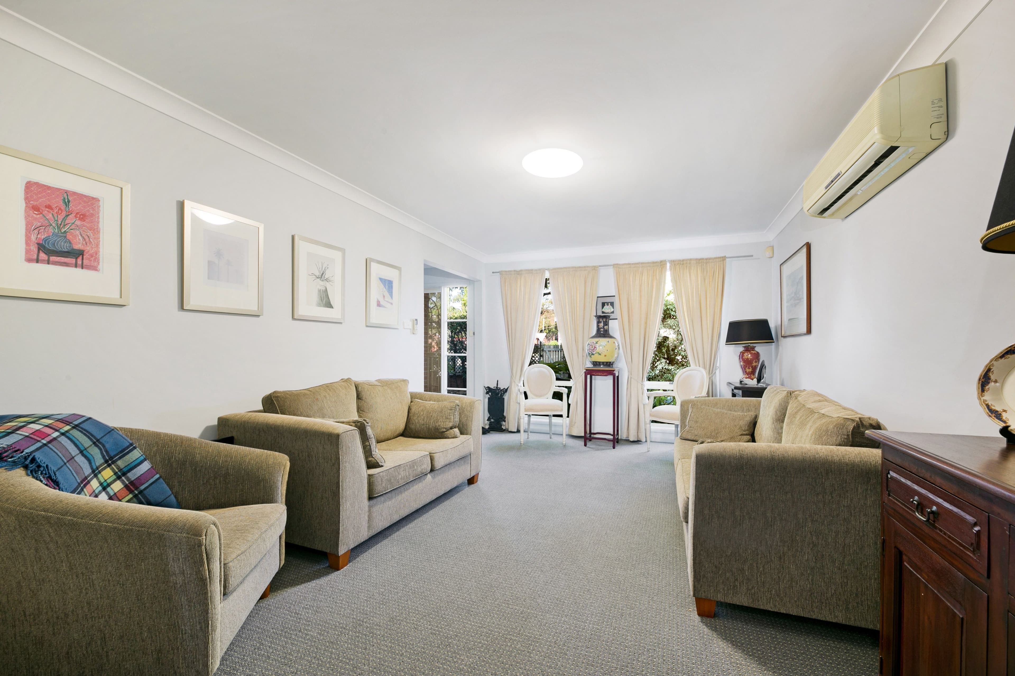 65 Payten Avenue, Roselands NSW 2196, Roselands - Thumbnail 2