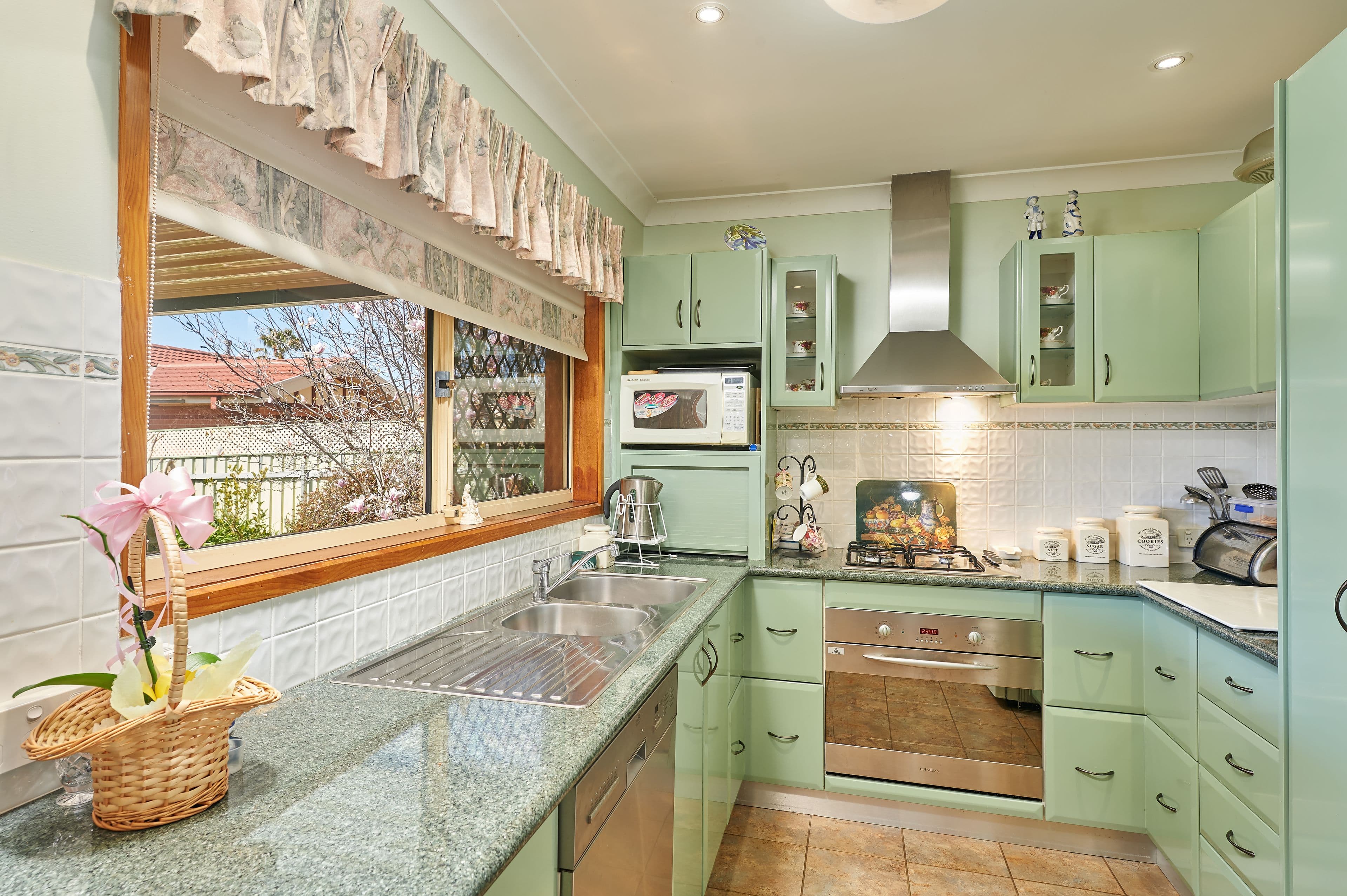 32 Girraween Mews, Glenfield Park - Thumbnail 2