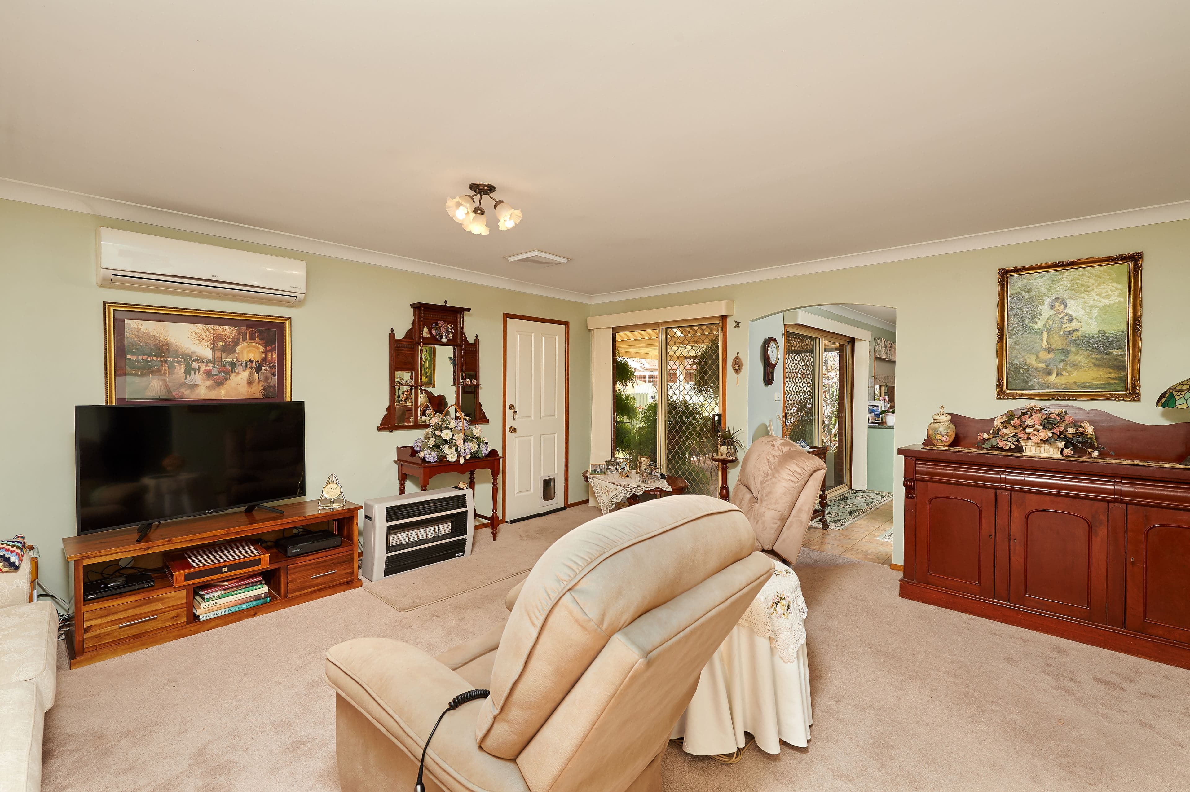 32 Girraween Mews, Glenfield Park - Thumbnail 3