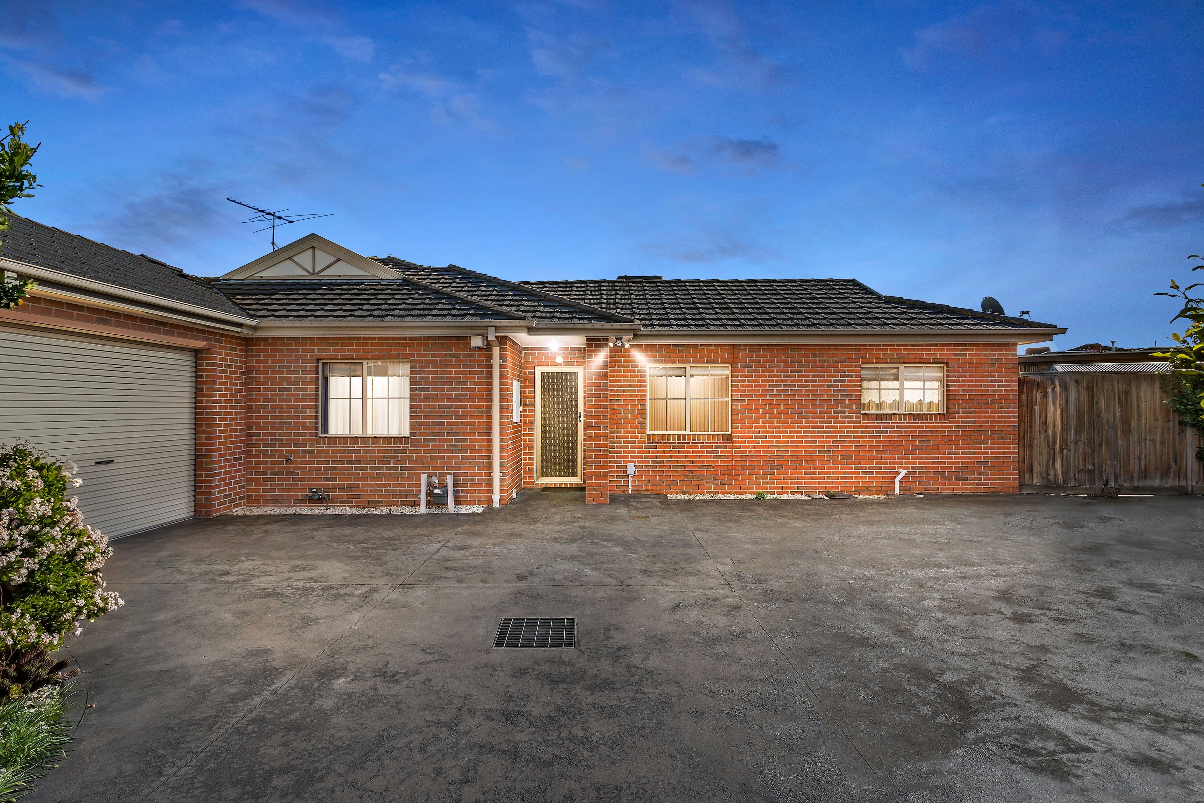 13 Salisbury Street, Thomastown VIC 3074, Thomastown - Image 1