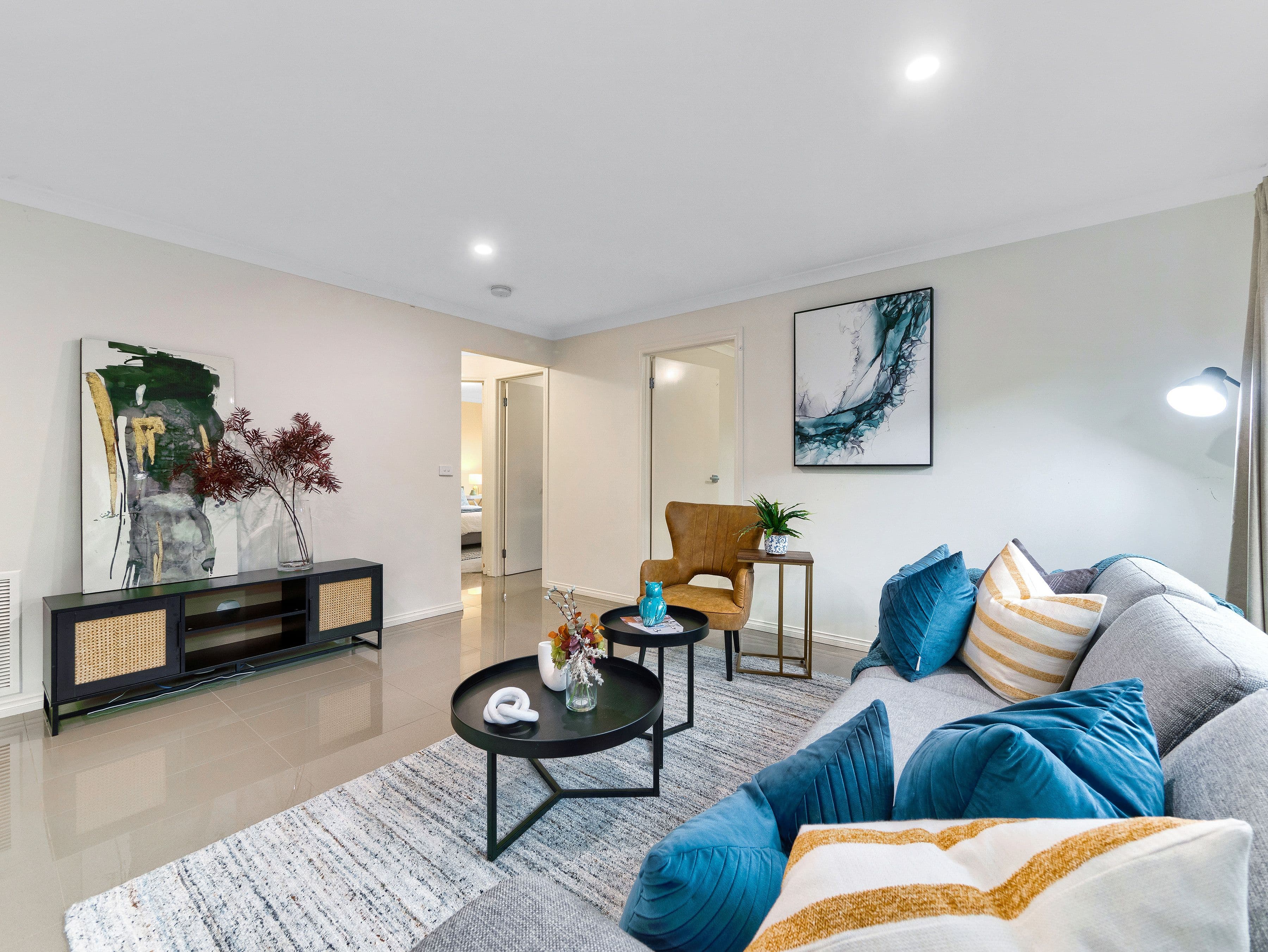 8 Dellinea Street, Cranbourne North VIC 3977, Cranbourne North - Thumbnail 4