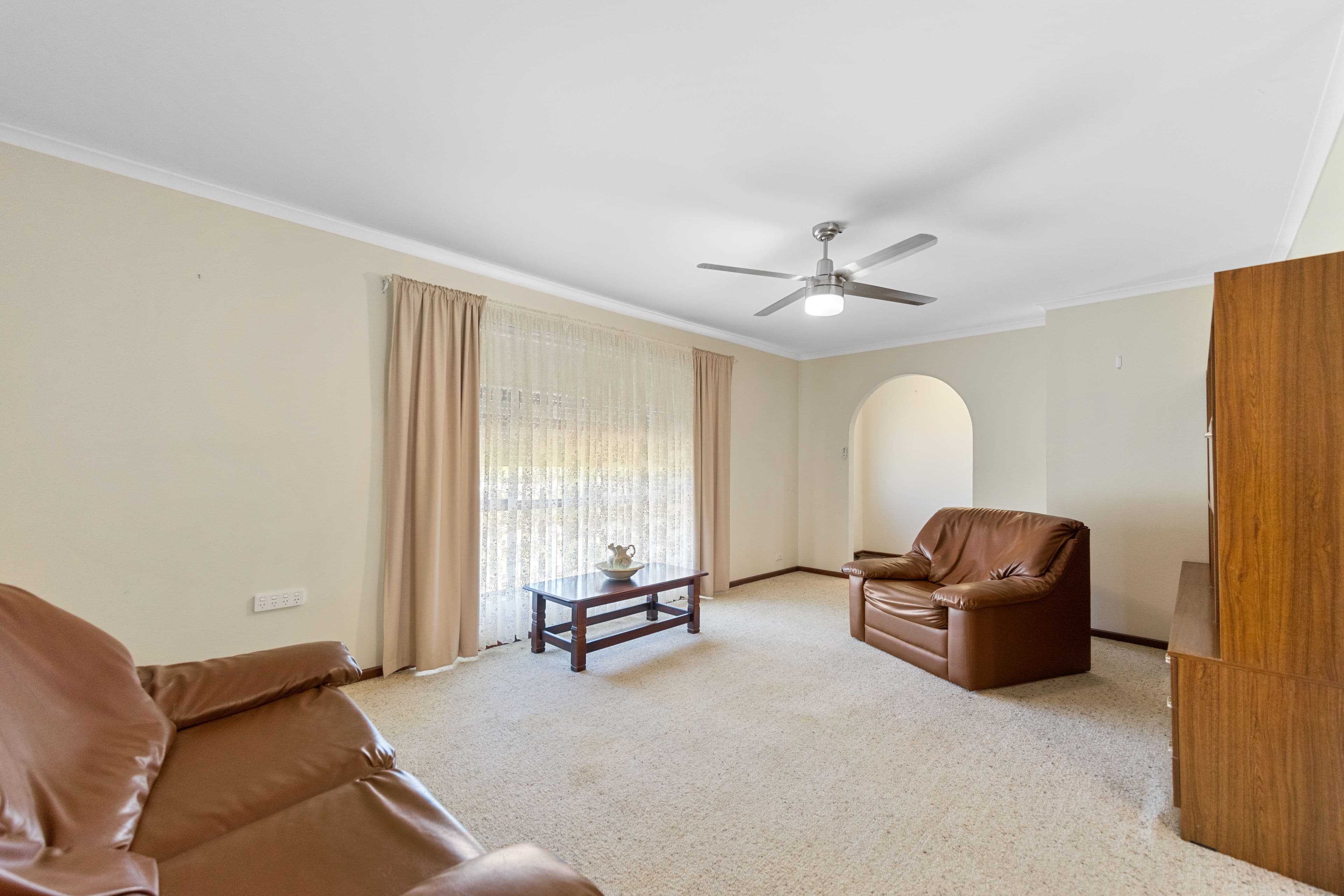 25 Roberts Avenue, Balaklava SA 5461, Balaklava - Thumbnail 6