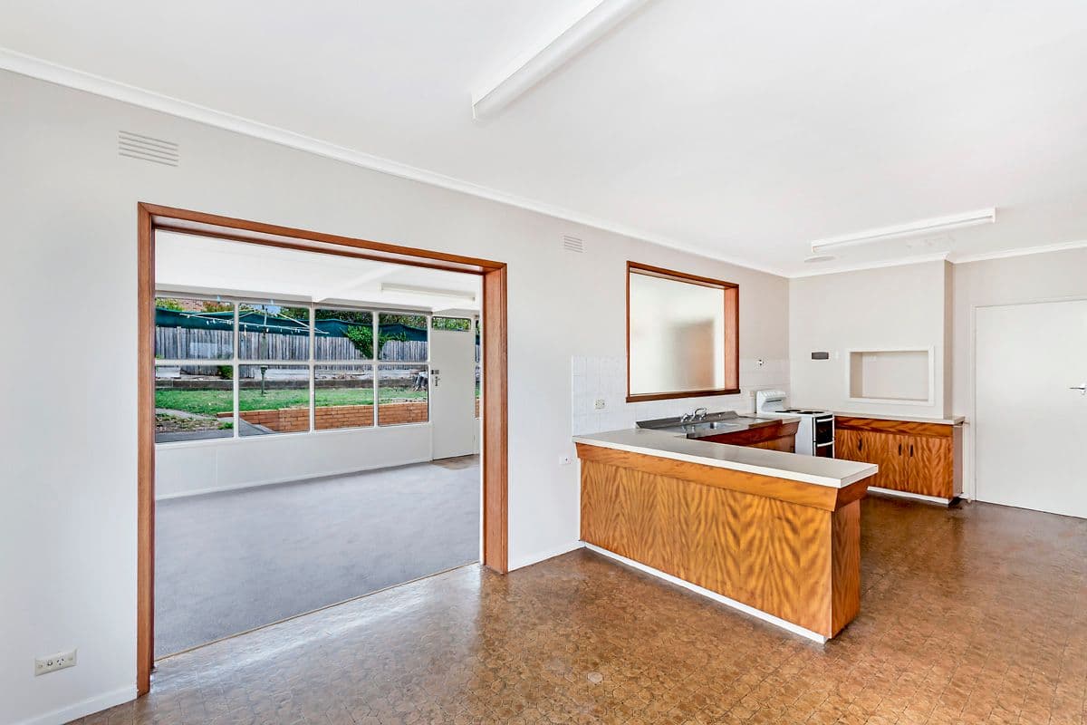 124 Rooneys Road, Warrnambool VIC 3280, Warrnambool - Thumbnail 2