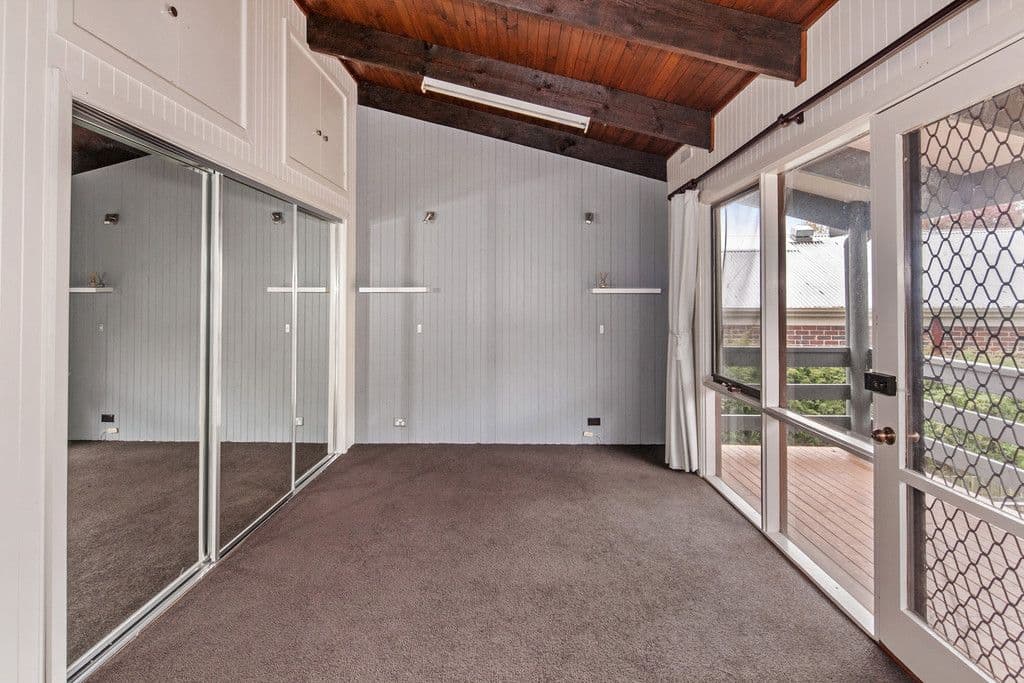 40 Landale Avenue, Mount Clear VIC 3350, Mount Clear - Thumbnail 7