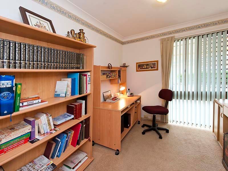 7 Barron Court, ROCKINGHAM WA 6168, Rockingham - Thumbnail 2