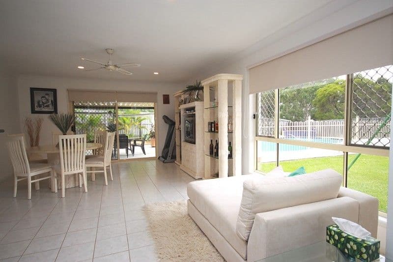 28 Victory Drive, MUDGEERABA QLD 4213, Mudgeeraba - Thumbnail 2