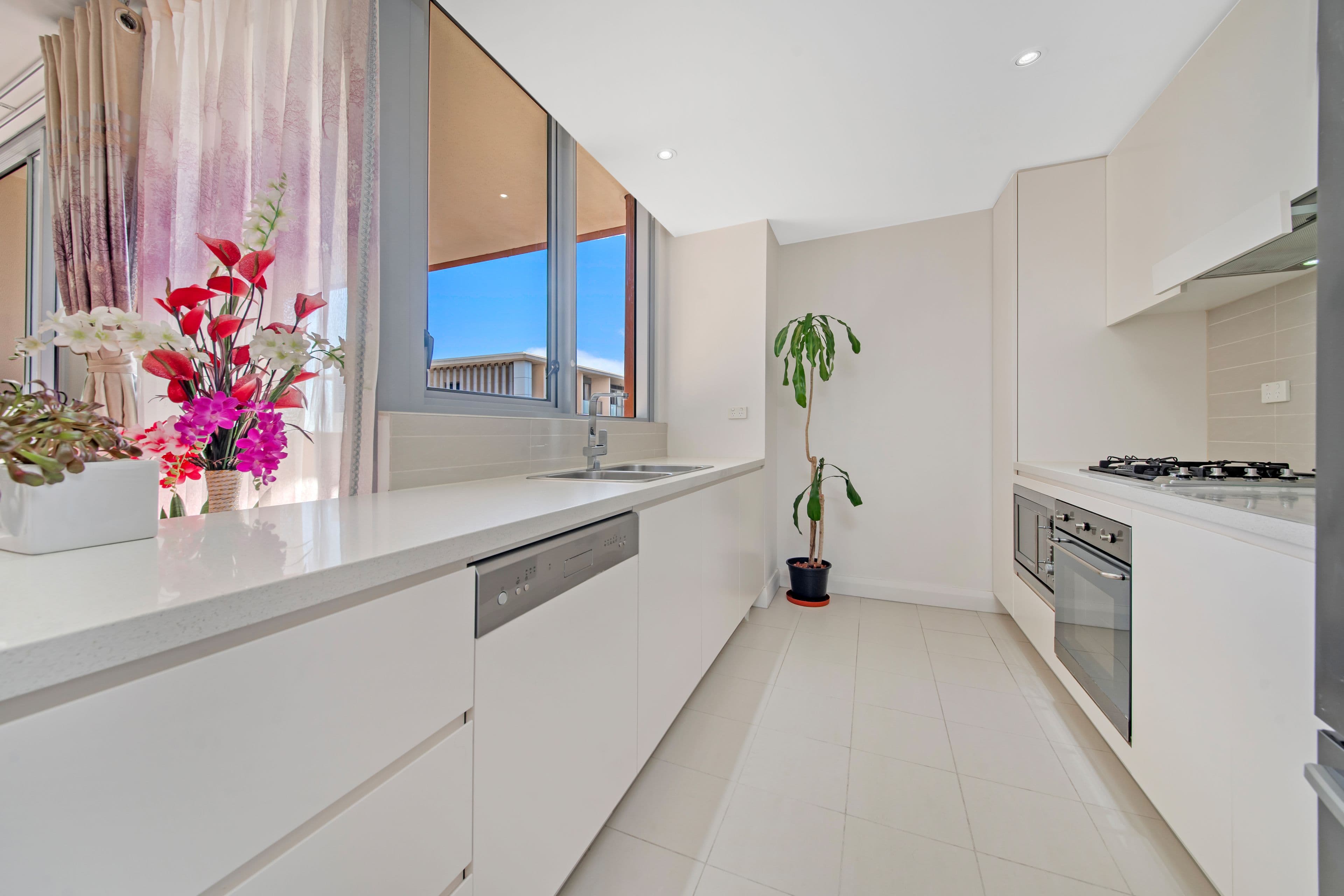 2 Jack Brabham Drive, Hurstville NSW 2220, Hurstville - Thumbnail 2