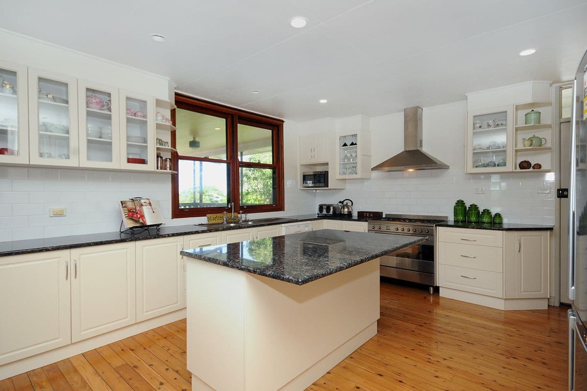 3 - 5 Alfred Street, MOUNT LOFTY QLD 4350, Mount Lofty - Thumbnail 4