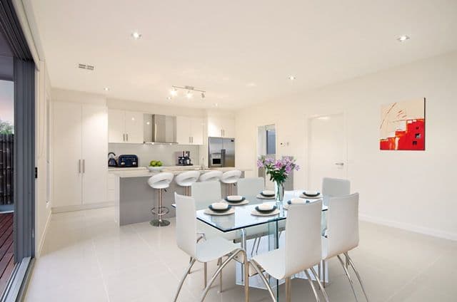16 Holyrood Avenue, NEWTOWN VIC 3220, Newtown - Thumbnail 6