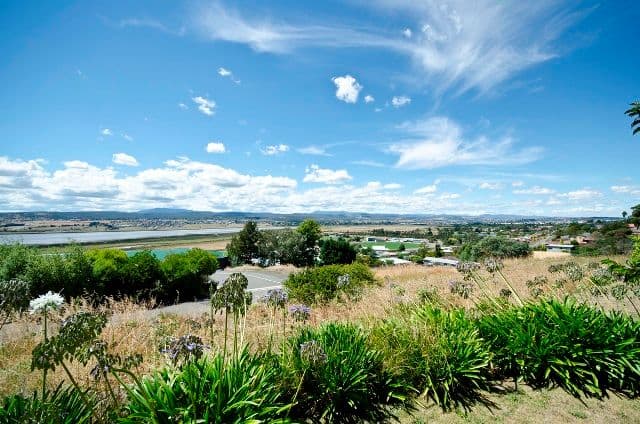 2 Emily Close, RIVERSIDE TAS 7250, Riverside - Thumbnail 2