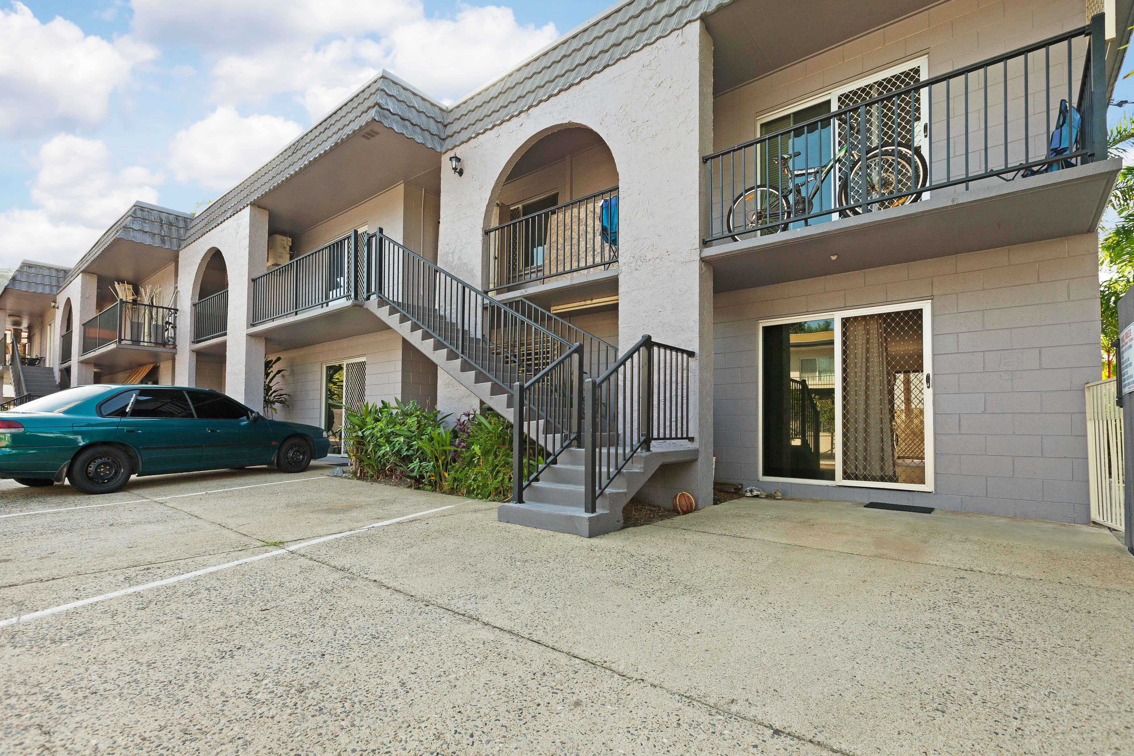 120 Greenslopes Street, Edge Hill QLD 4870, Edge Hill - Thumbnail 2