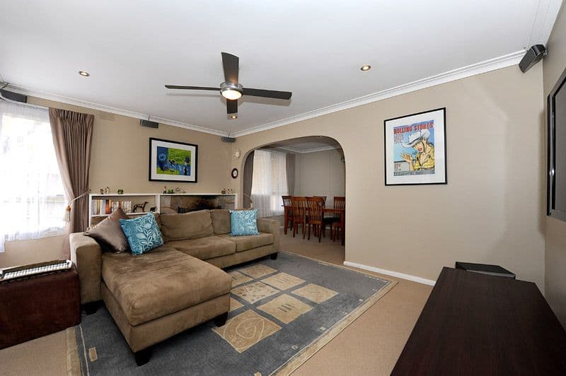 11 Coolibah Crescent, BAYSWATER VIC 3153, Bayswater - Thumbnail 4