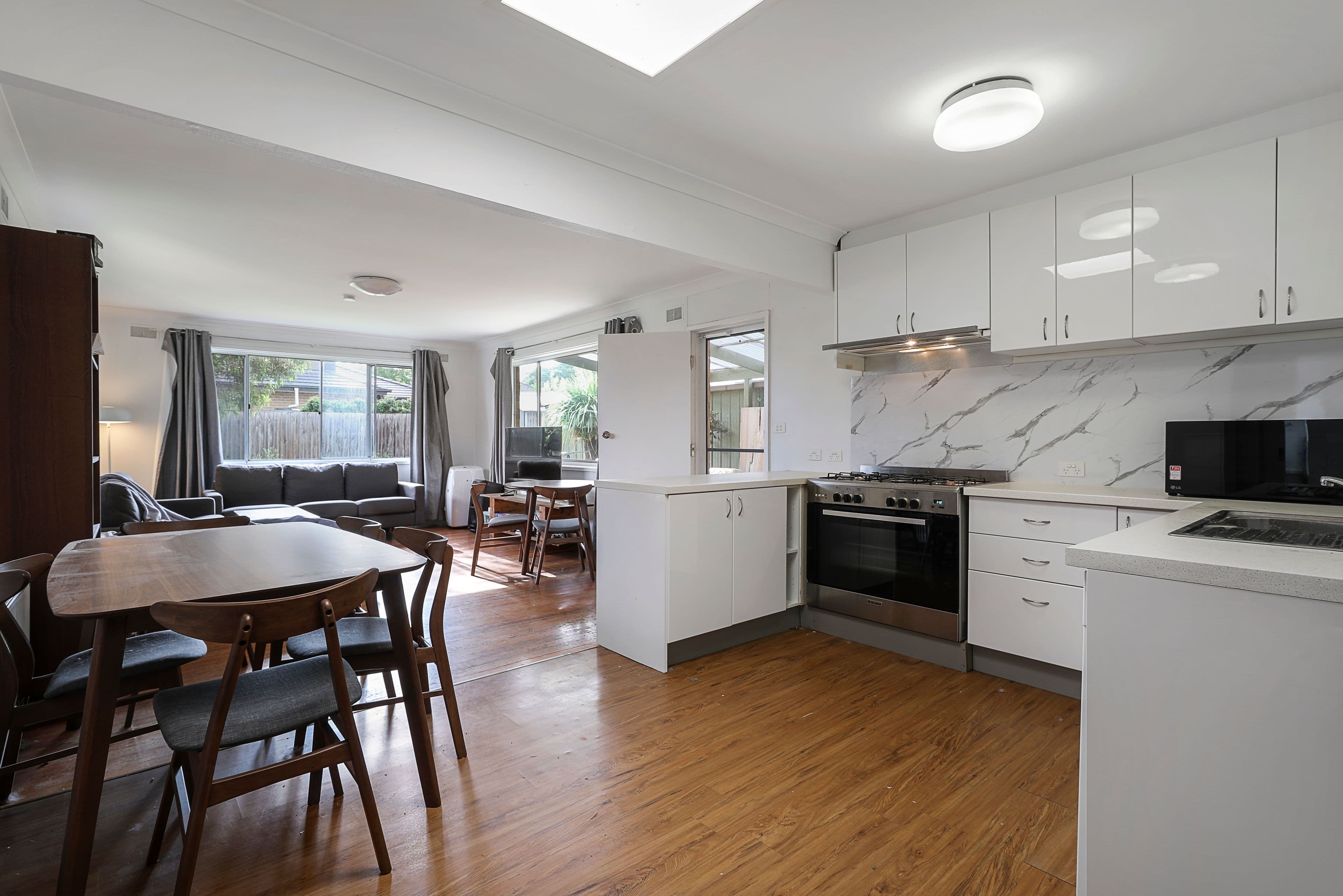 11 Lola Street, Mulgrave VIC 3170, Mulgrave - Thumbnail 2