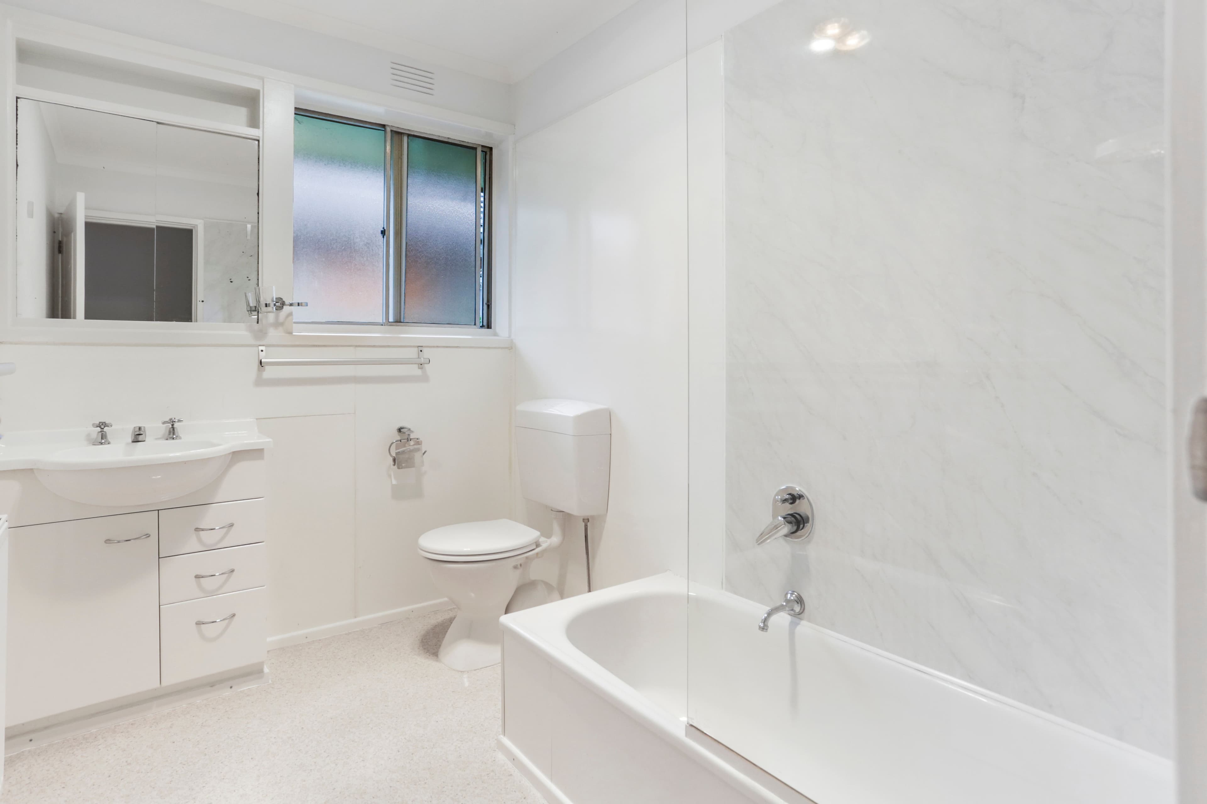 11 Lola Street, Mulgrave VIC 3170, Mulgrave - Thumbnail 4