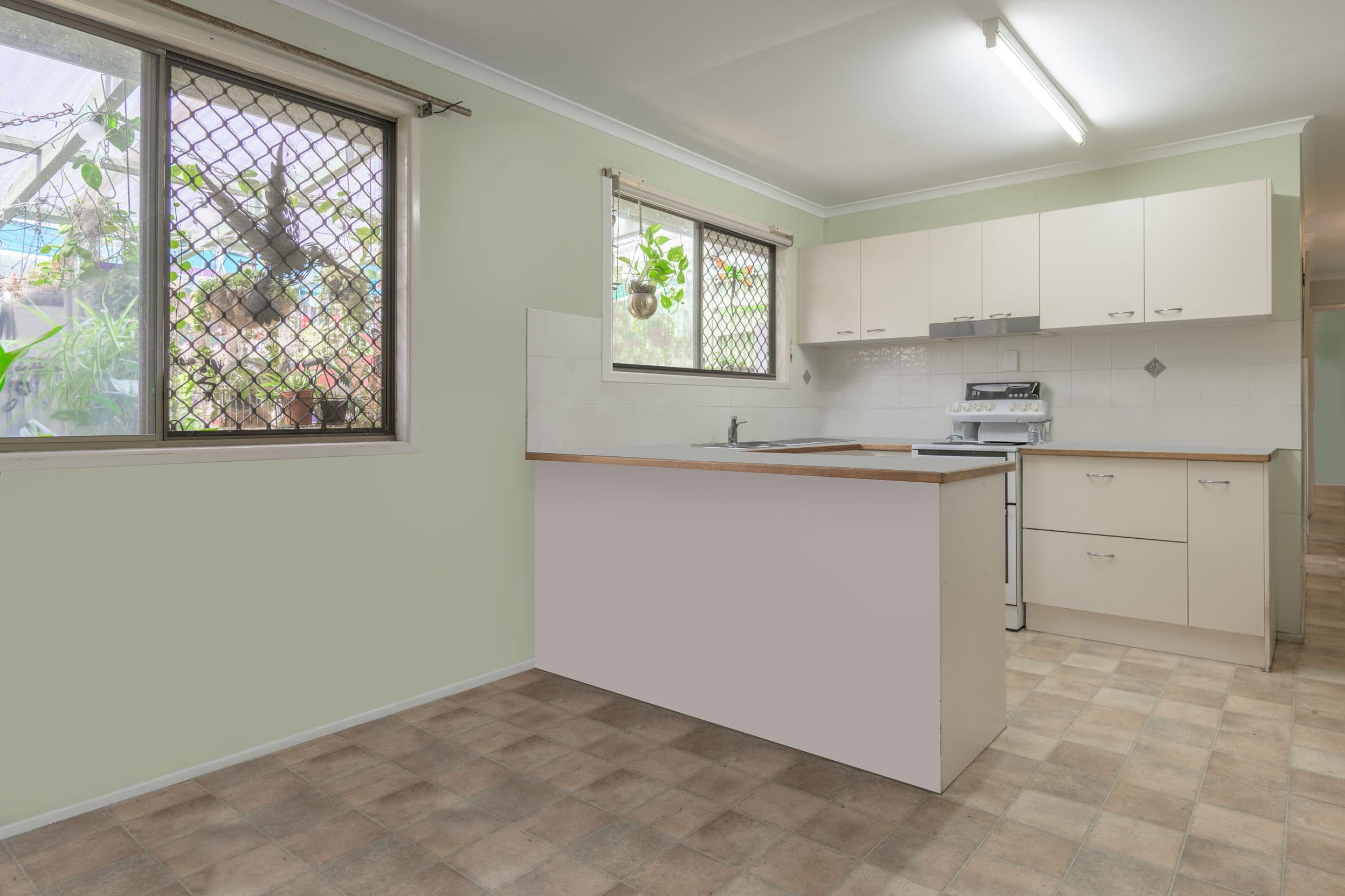 28 Wilga Street, Kin Kora QLD 4680, Kin Kora - Thumbnail 4