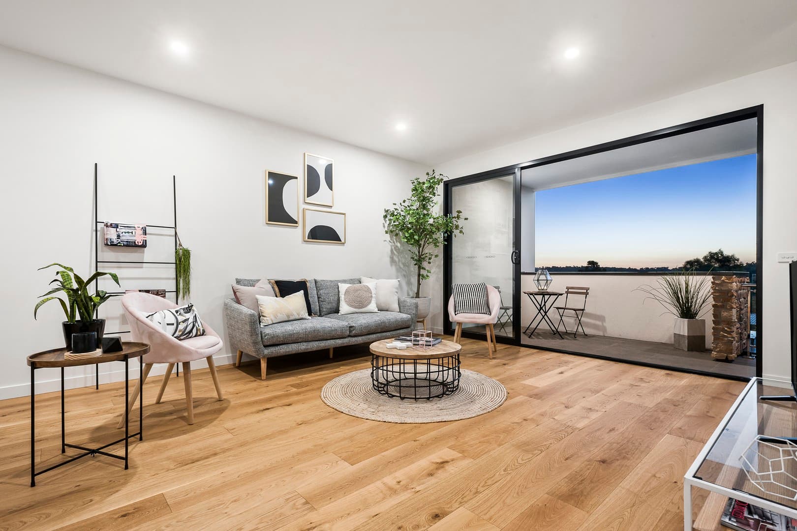 8/31 Dudley Street, Eltham, VIC 3095, Eltham - Thumbnail 2