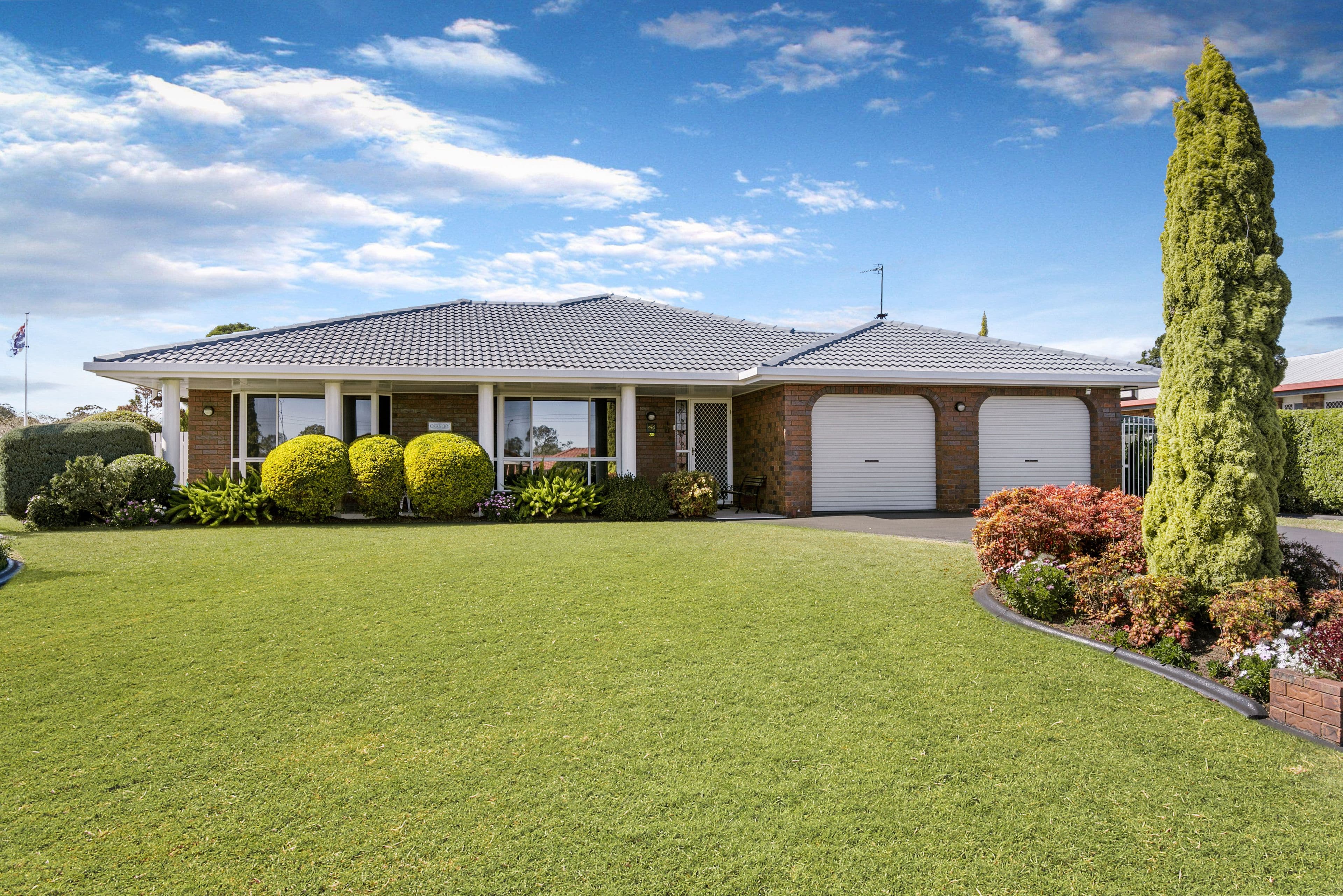 37-39 Moore Crescent, Wilsonton QLD 4350, Wilsonton - Image 1