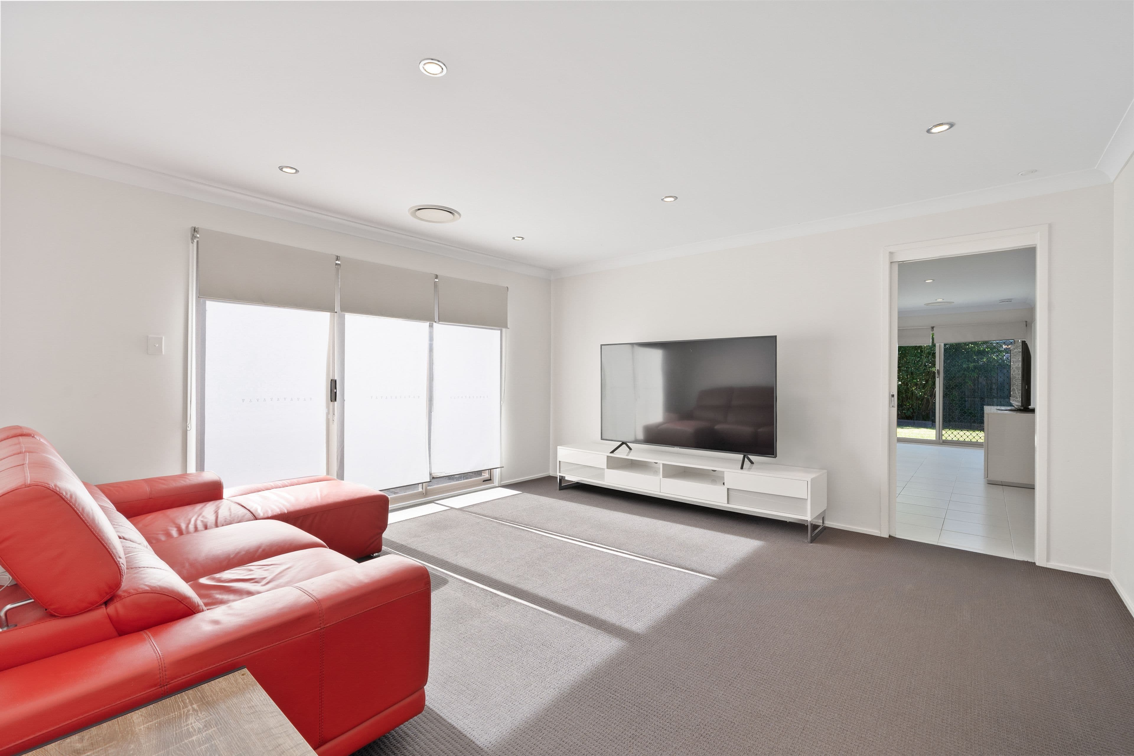 4 Tweed Street, The Ponds NSW 2769, The Ponds - Thumbnail 2