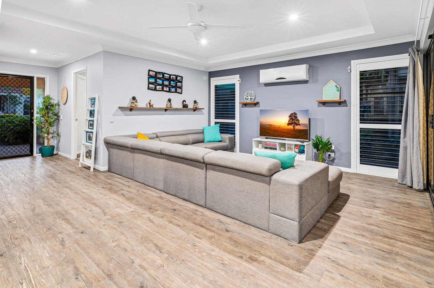 14 Meadowbank Drive, Upper Coomera QLD 4209, Upper Coomera - Thumbnail 2