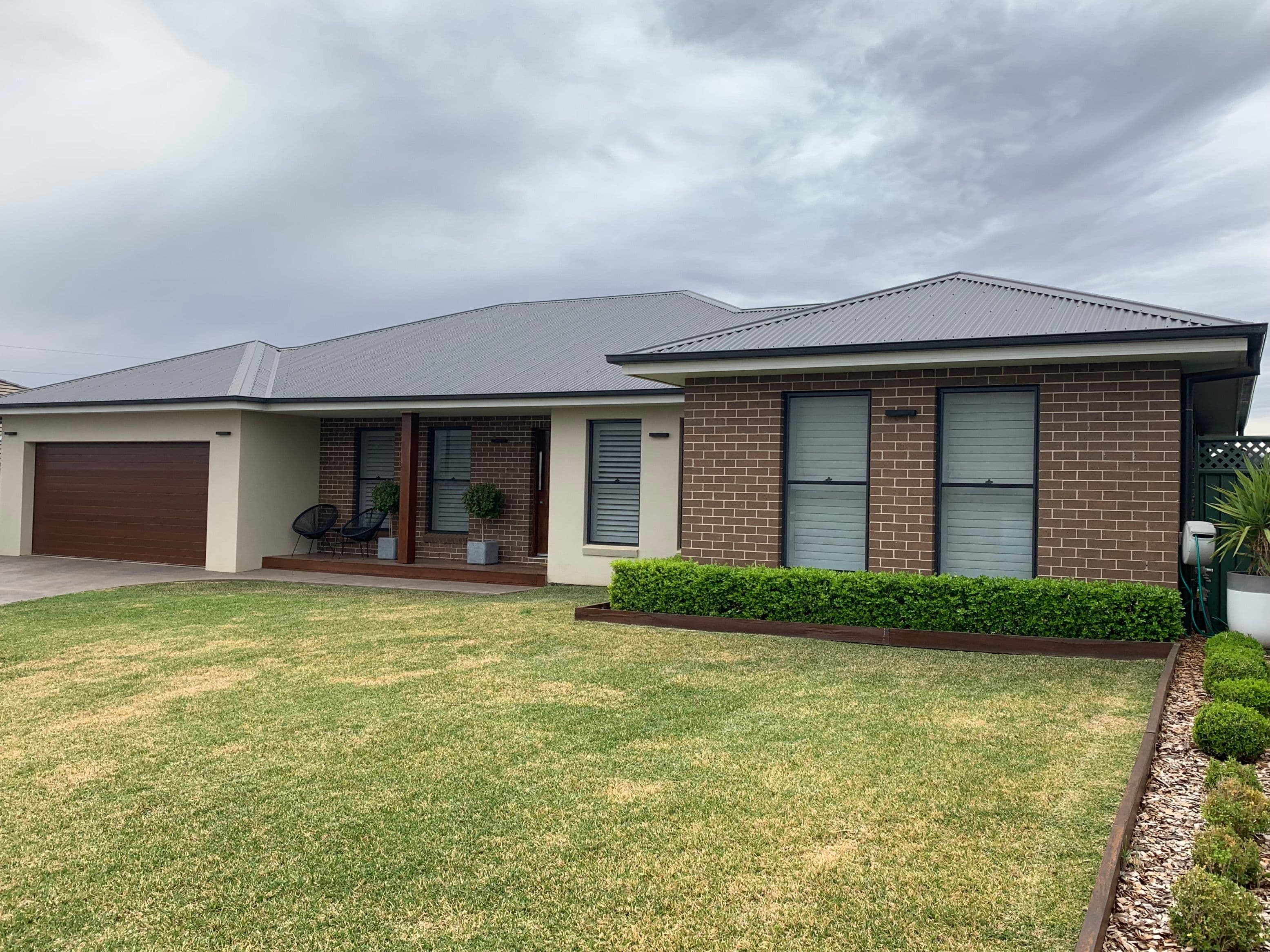 7 Venetian Court, Dubbo - Image 1