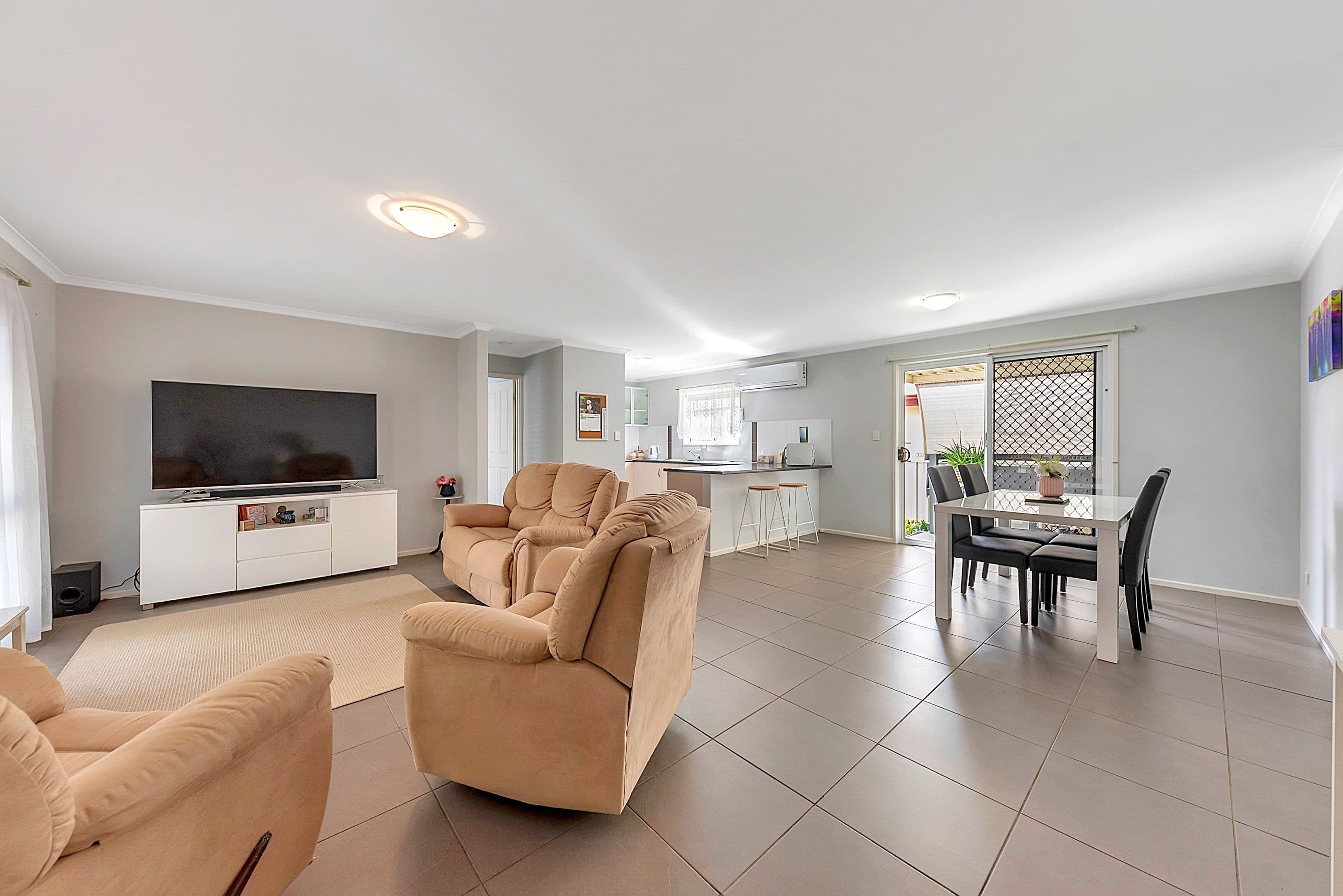 25 Cairns Crescent, Riverton SA 5412, Riverton - Thumbnail 3