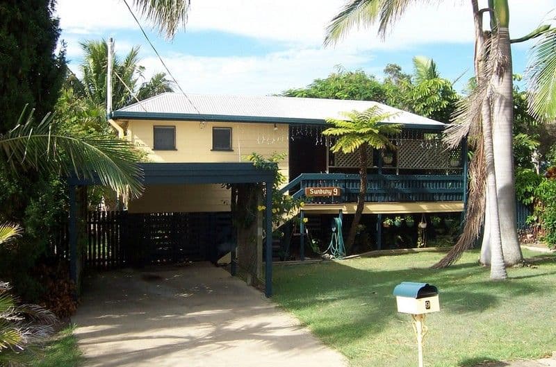 9 Davidson Street, YEPPOON QLD 4703, Yeppoon - Image 1