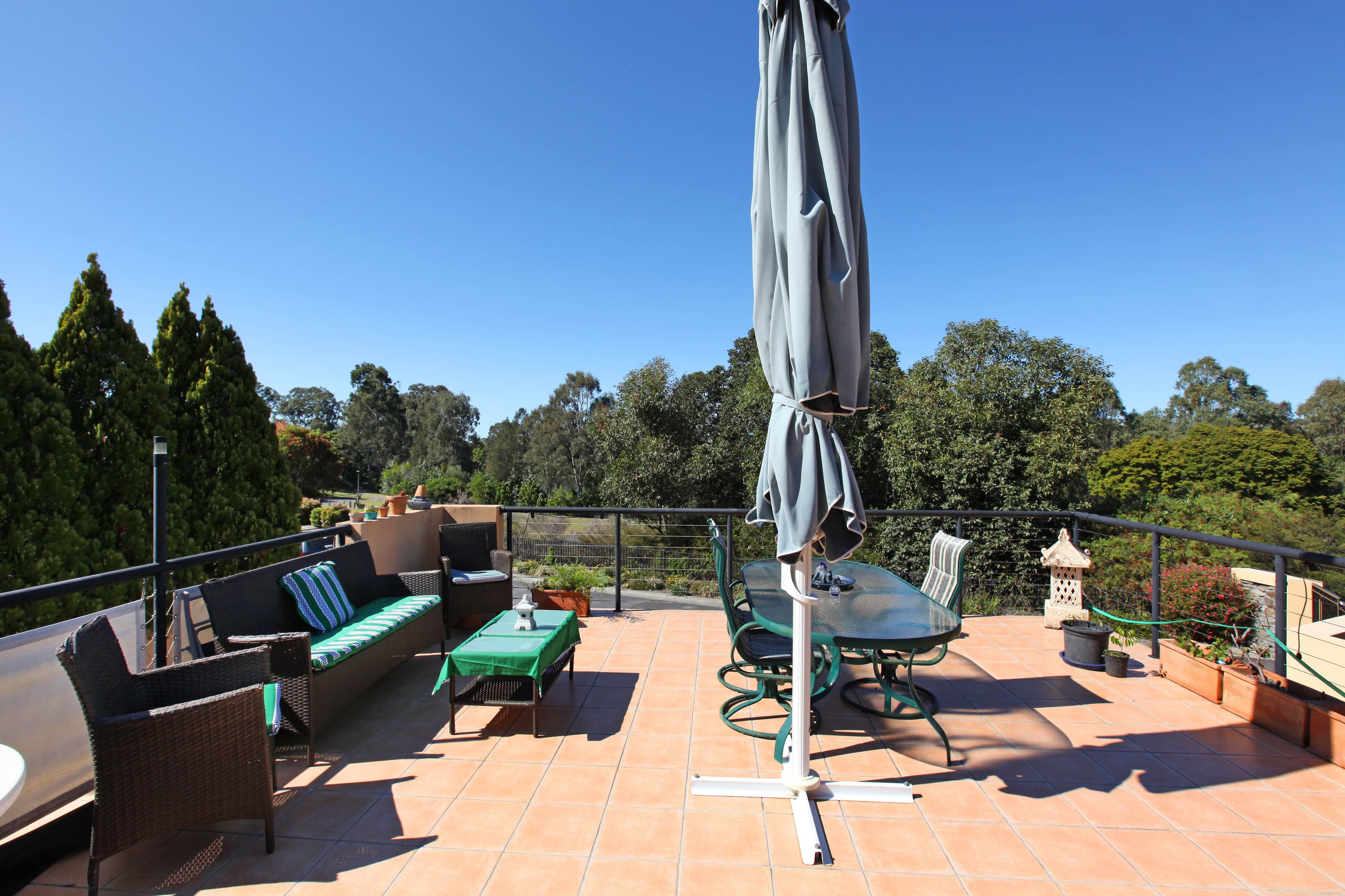 9 Sarah Place, Ashmore QLD 4214, Ashmore - Thumbnail 3