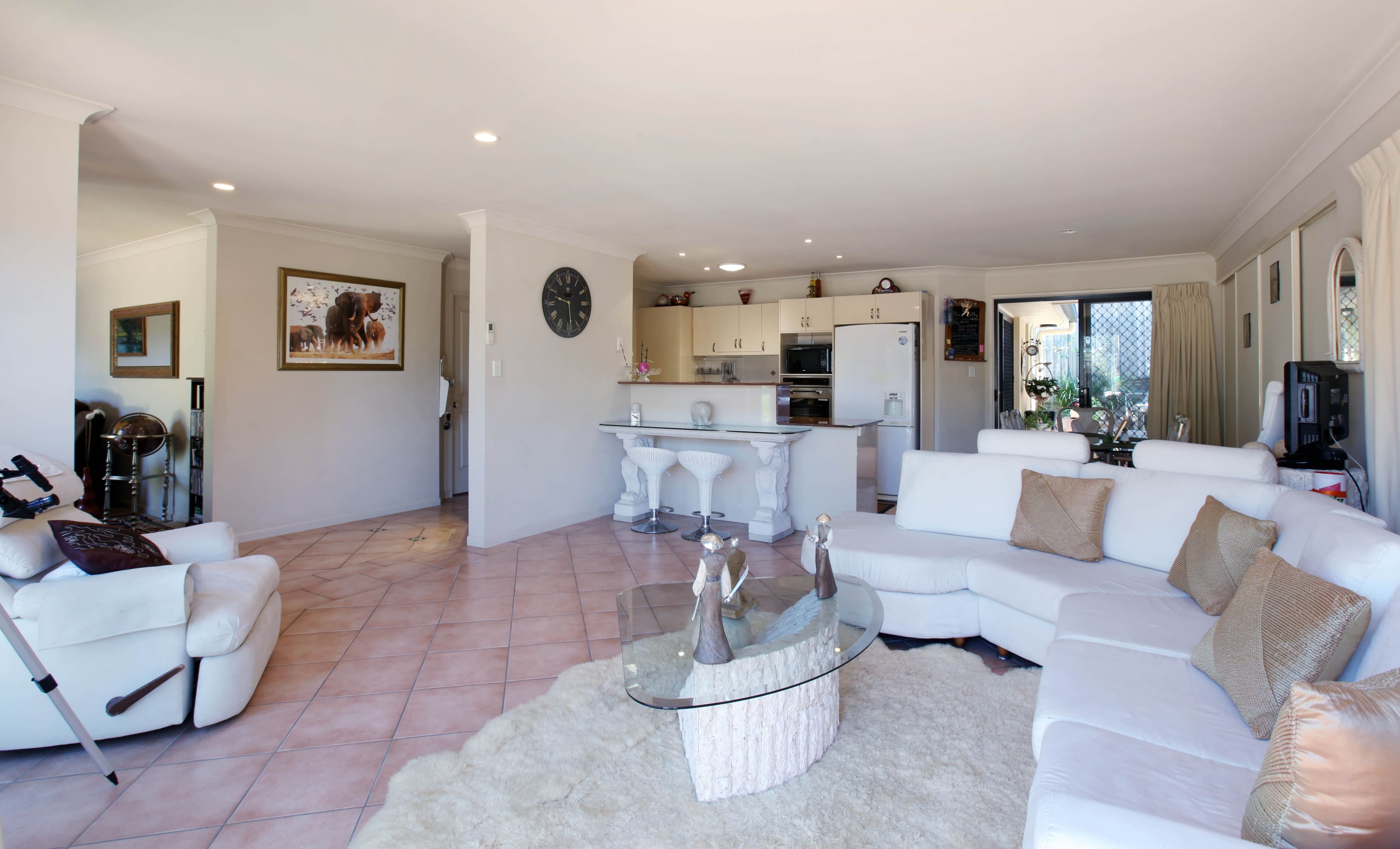 9 Sarah Place, Ashmore QLD 4214, Ashmore - Thumbnail 5