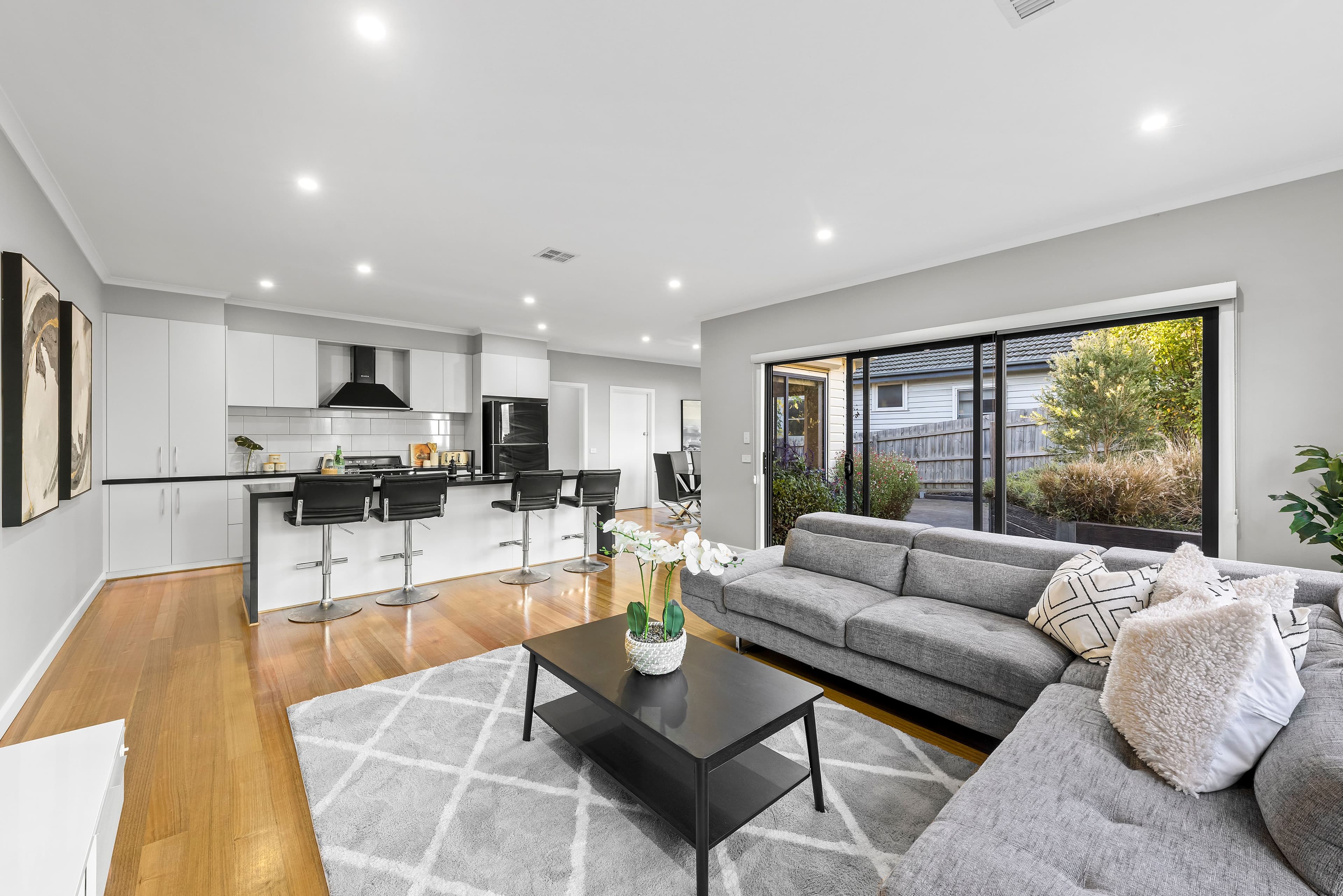 30 Lindsay Street, Macleod VIC 3085, Macleod - Thumbnail 3