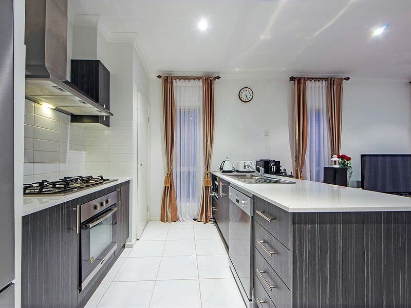 24 Merribah Way, Truganina VIC 3029, Truganina - Thumbnail 2