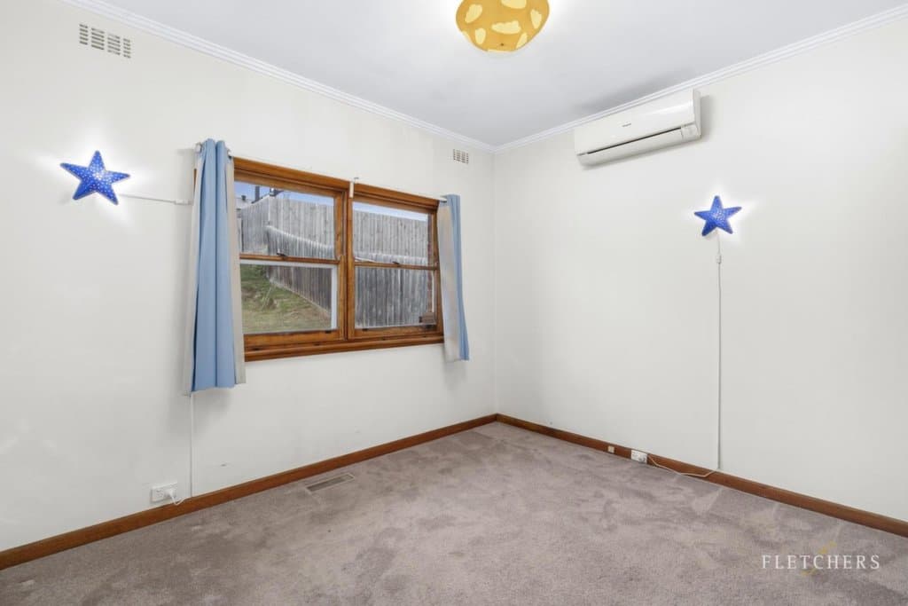 8 Milton Crescent, Box Hill South - Thumbnail 6