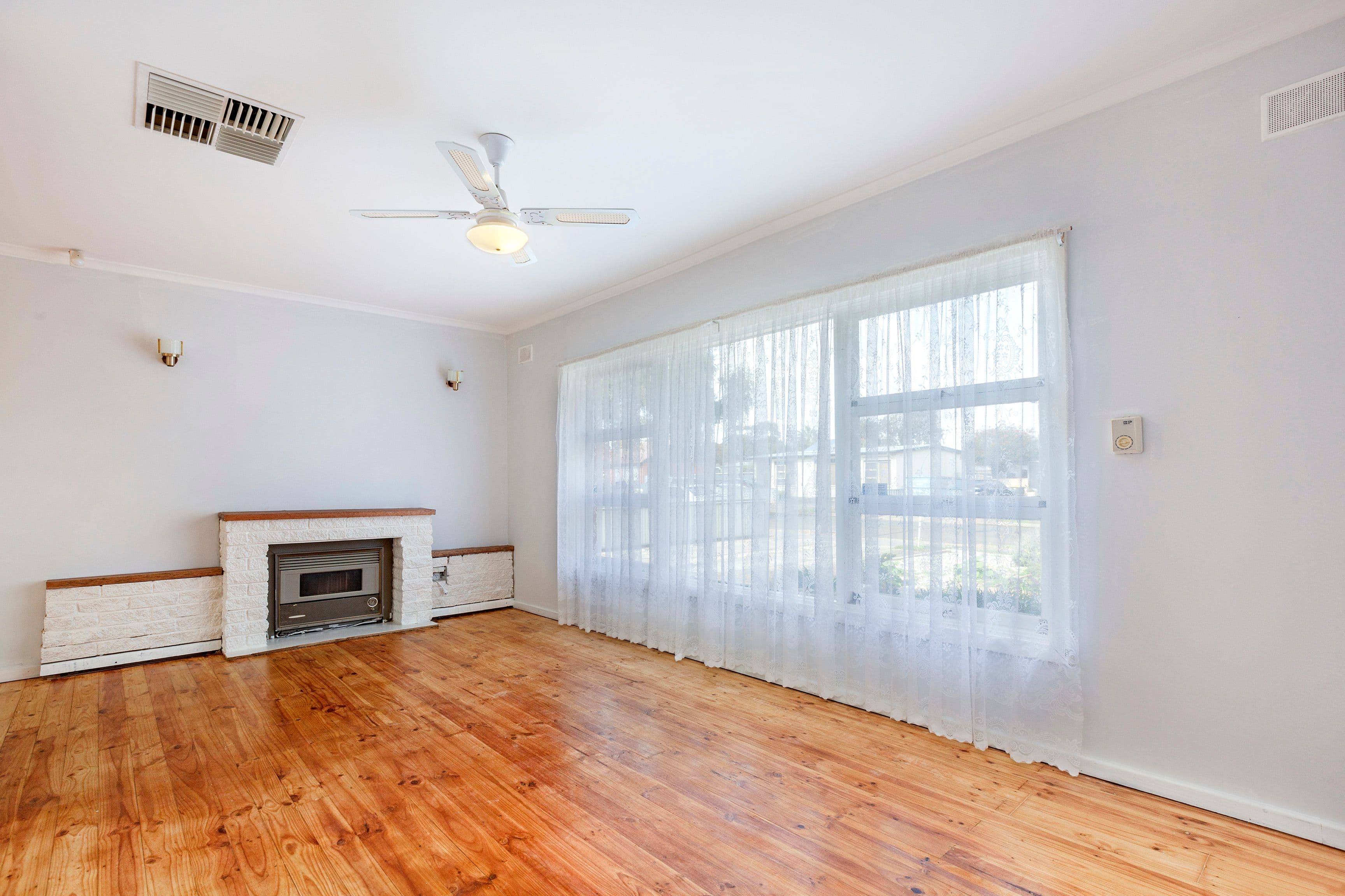 18 Searle Road, Davoren Park SA 5113, Davoren Park - Thumbnail 4