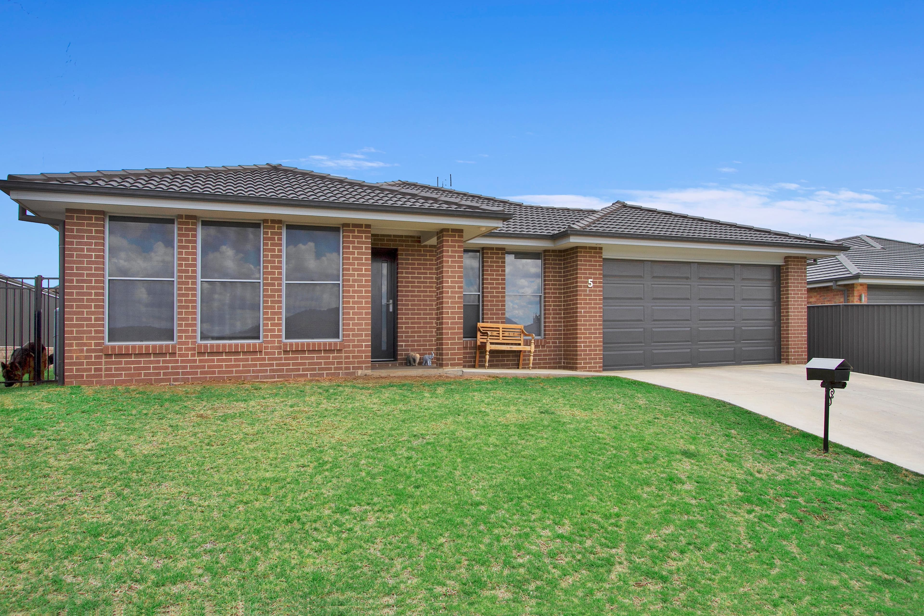 5 Cockatoo Street, Tamworth NSW 2340, Tamworth - Image 1