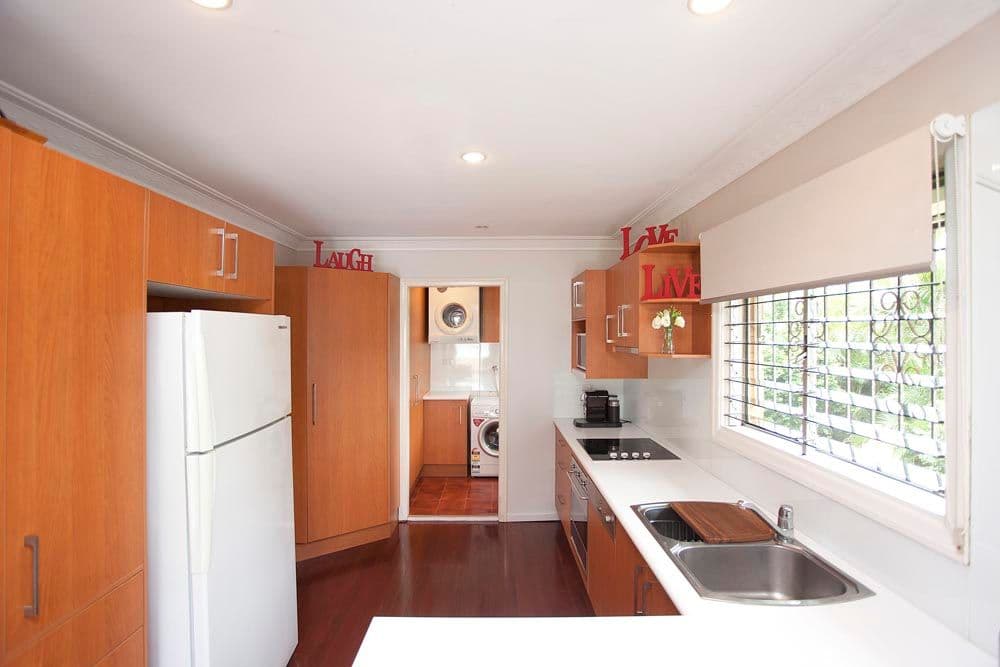 11 Dupre Street, UPPER MOUNT GRAVATT QLD 4122, Upper Mount Gravatt - Thumbnail 2